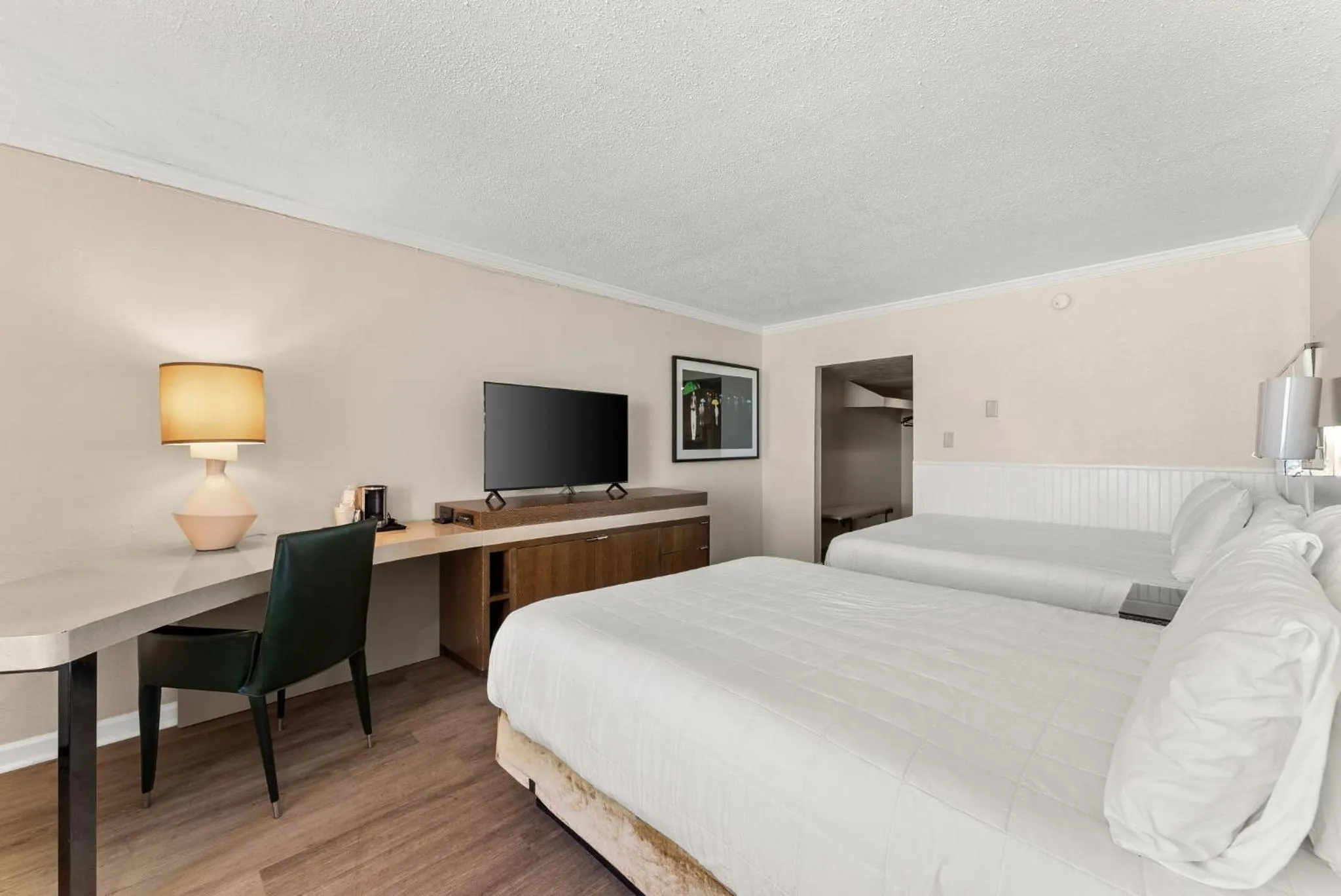 Bedroom, Bed in Seahaven Beach Hotel Panama City Beach