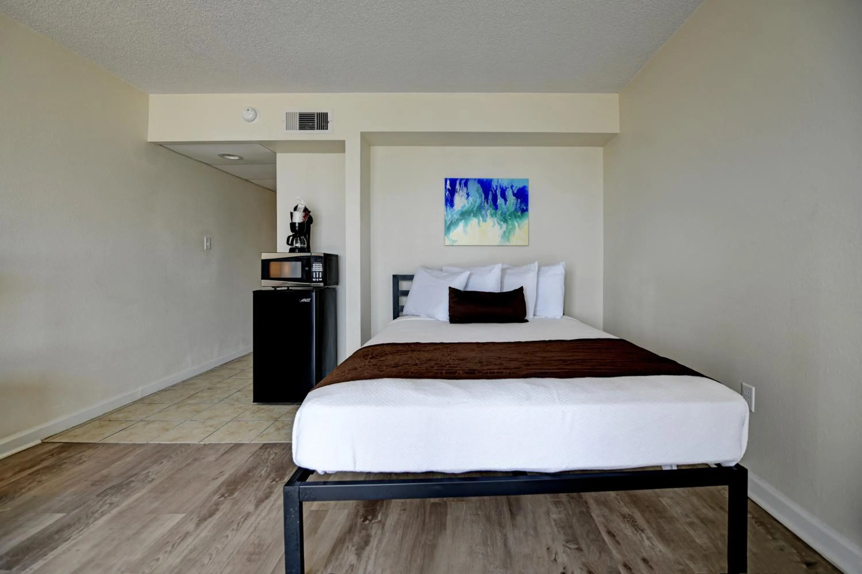 Bed in Seahaven Beach Hotel Panama City Beach