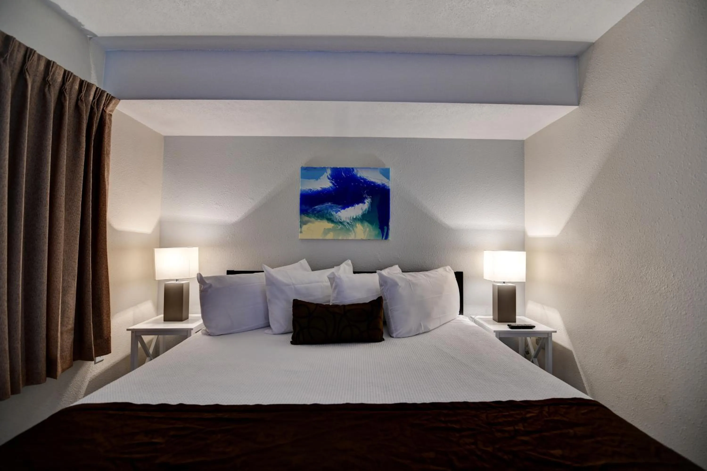 Bed in Seahaven Beach Hotel Panama City Beach