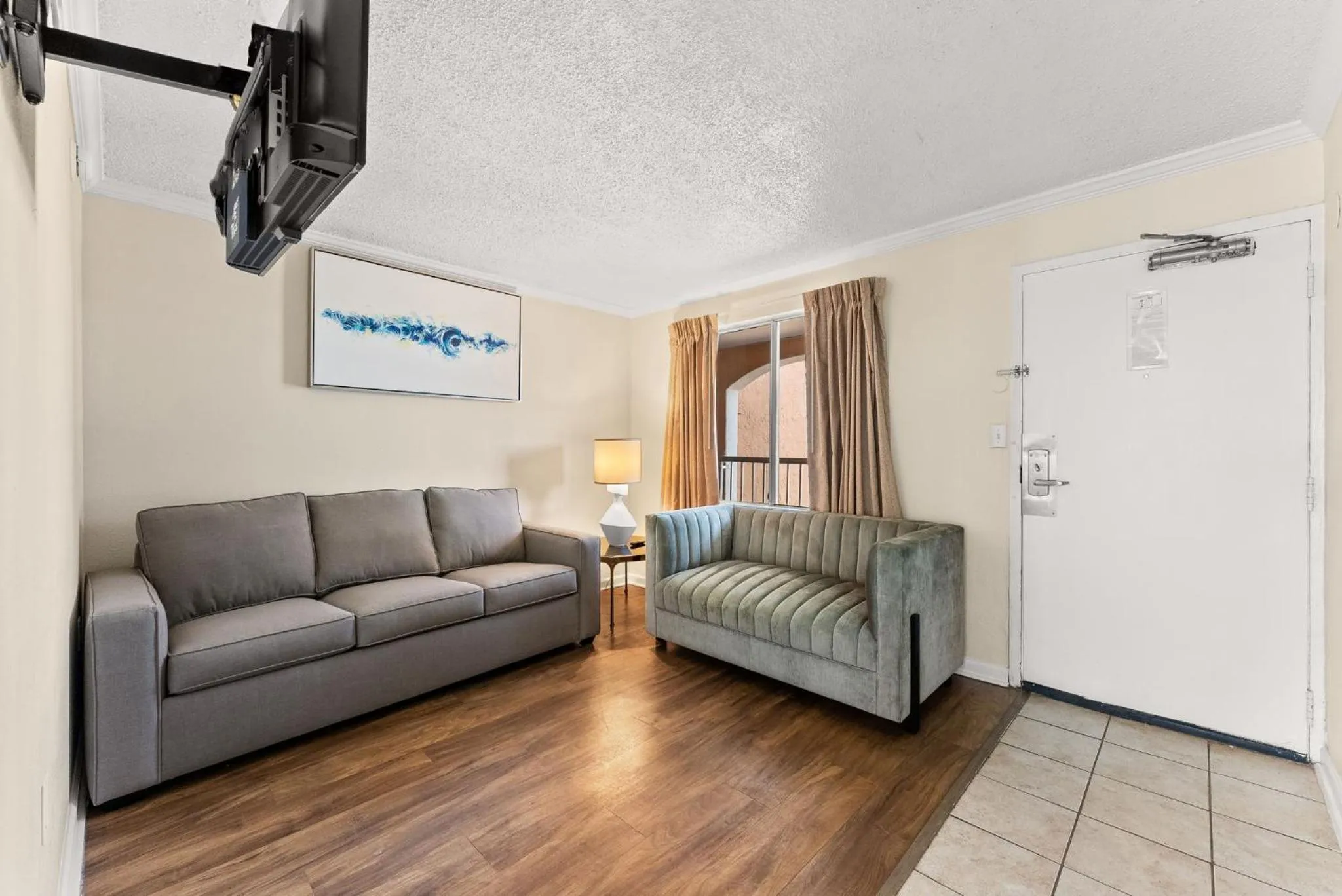 Living room in Seahaven Beach Hotel Panama City Beach