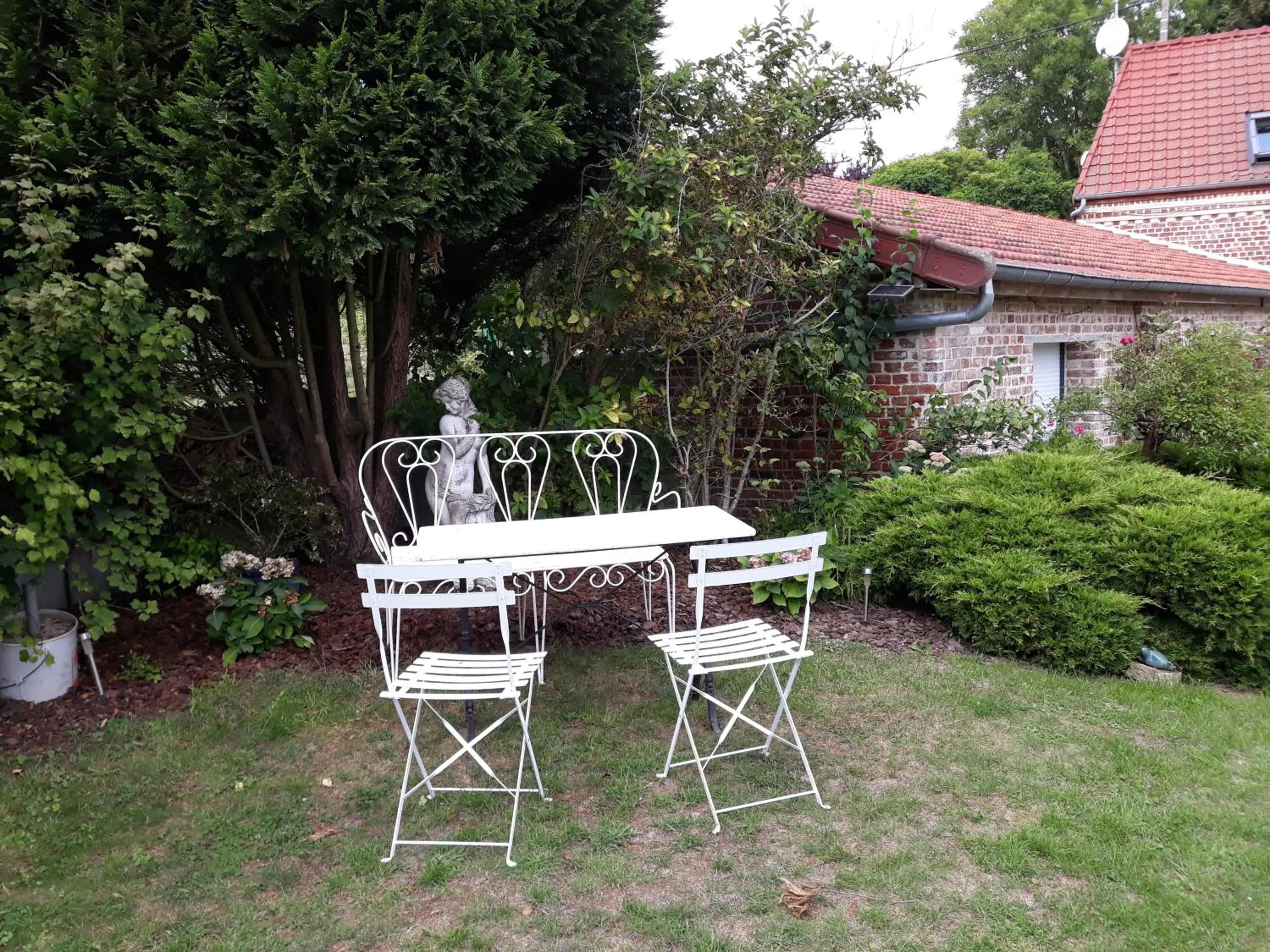 Property building in Chambres d'hôtes La Luce