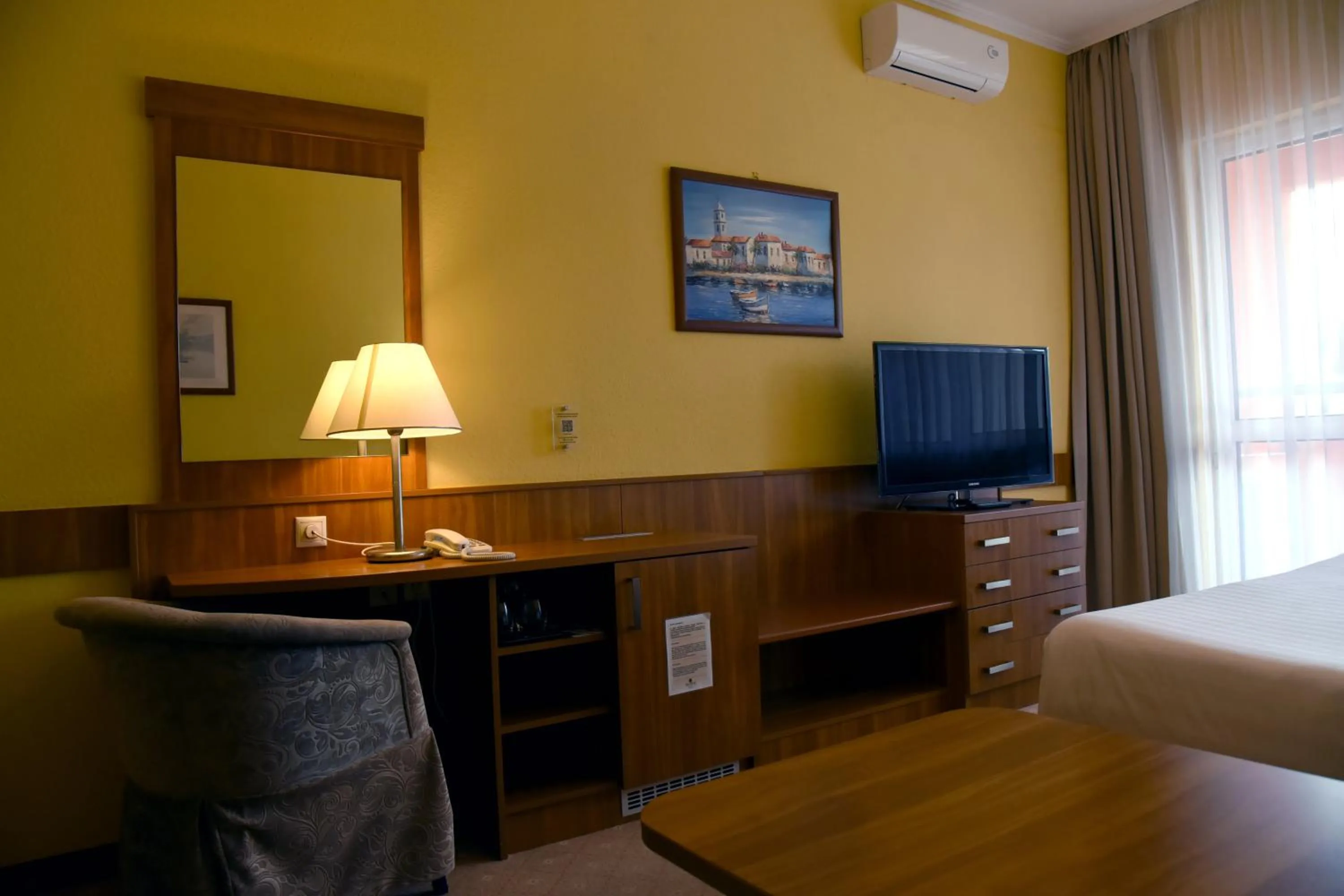 Photo of the whole room, Bed in Belenus Thermalhotel superior
