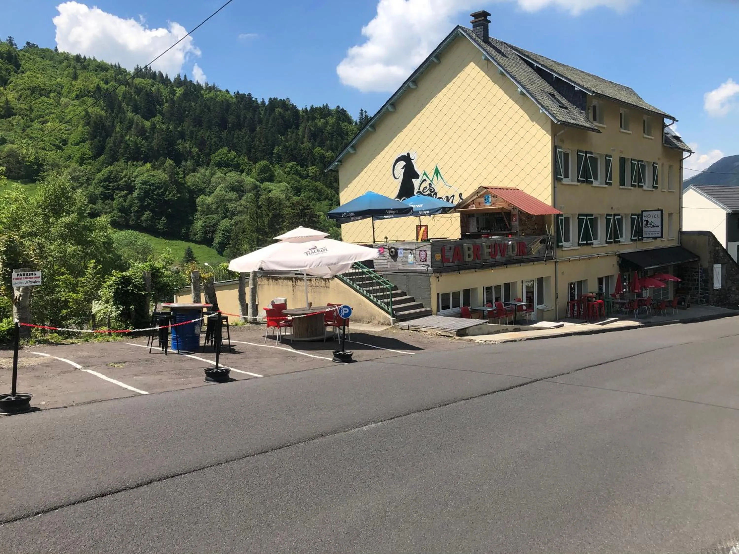 Mountain view in Hôtel Les Mouflons