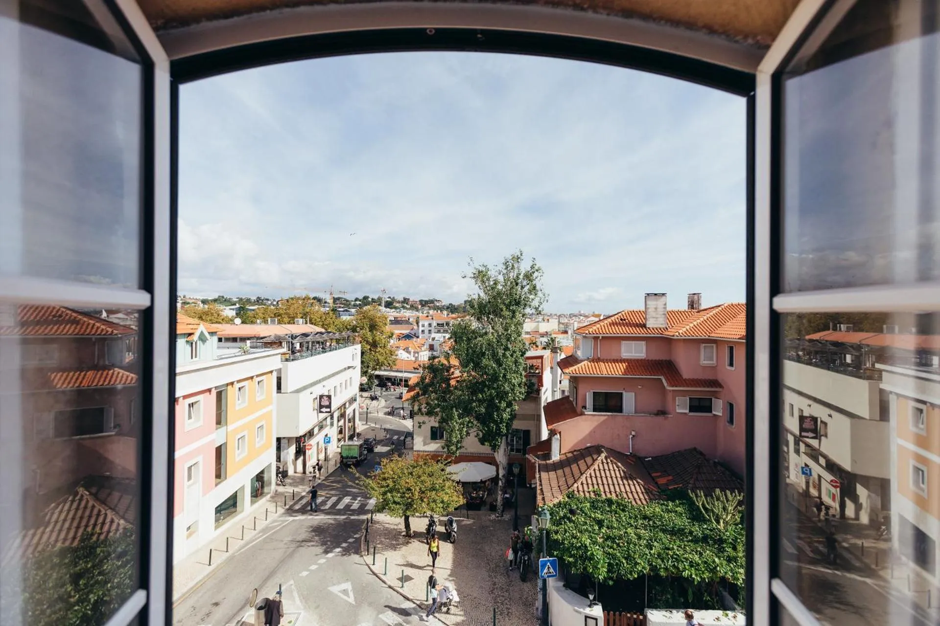 Bedroom in LEGASEA - Cascais Guesthouse