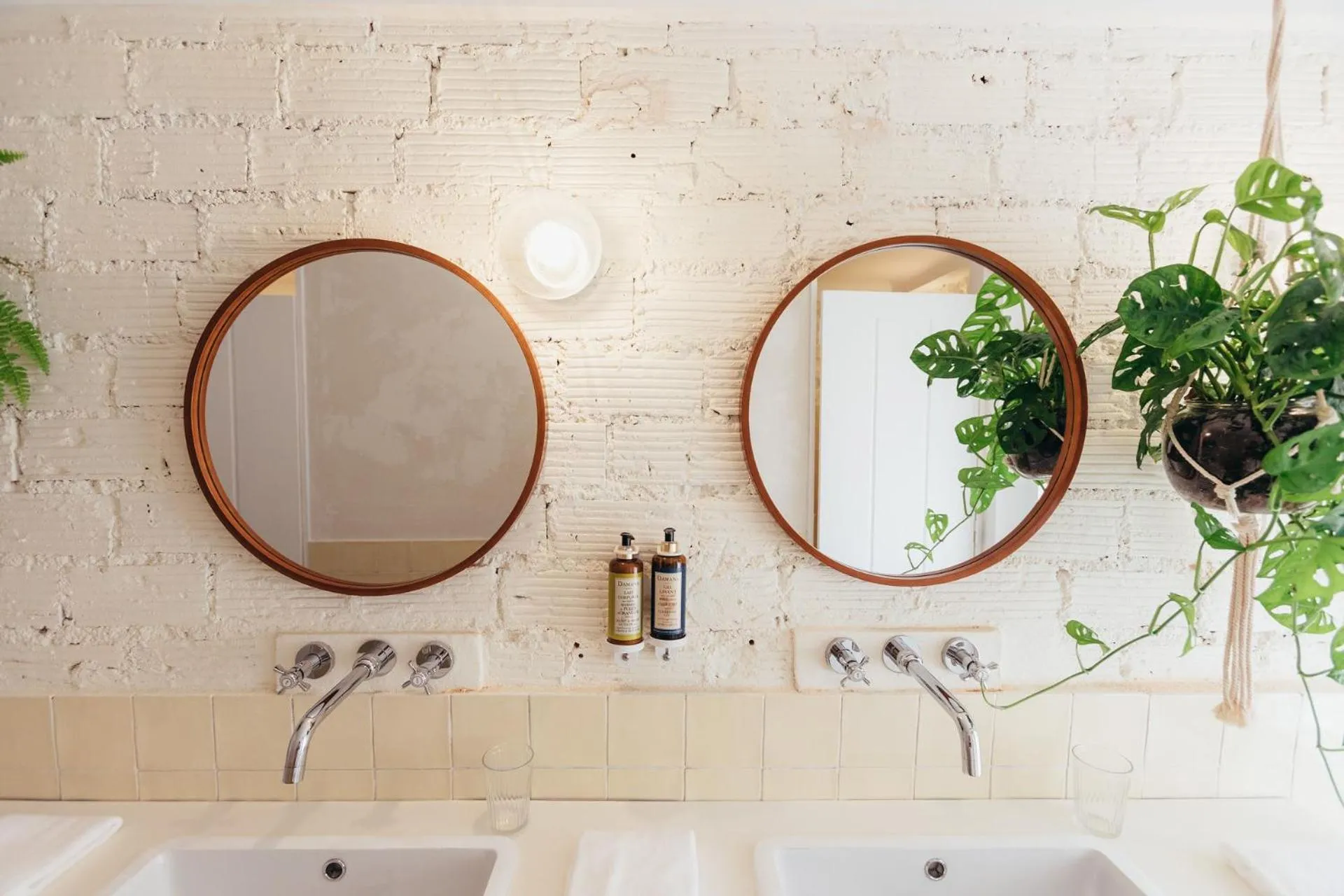 Bathroom in LEGASEA - Cascais Guesthouse