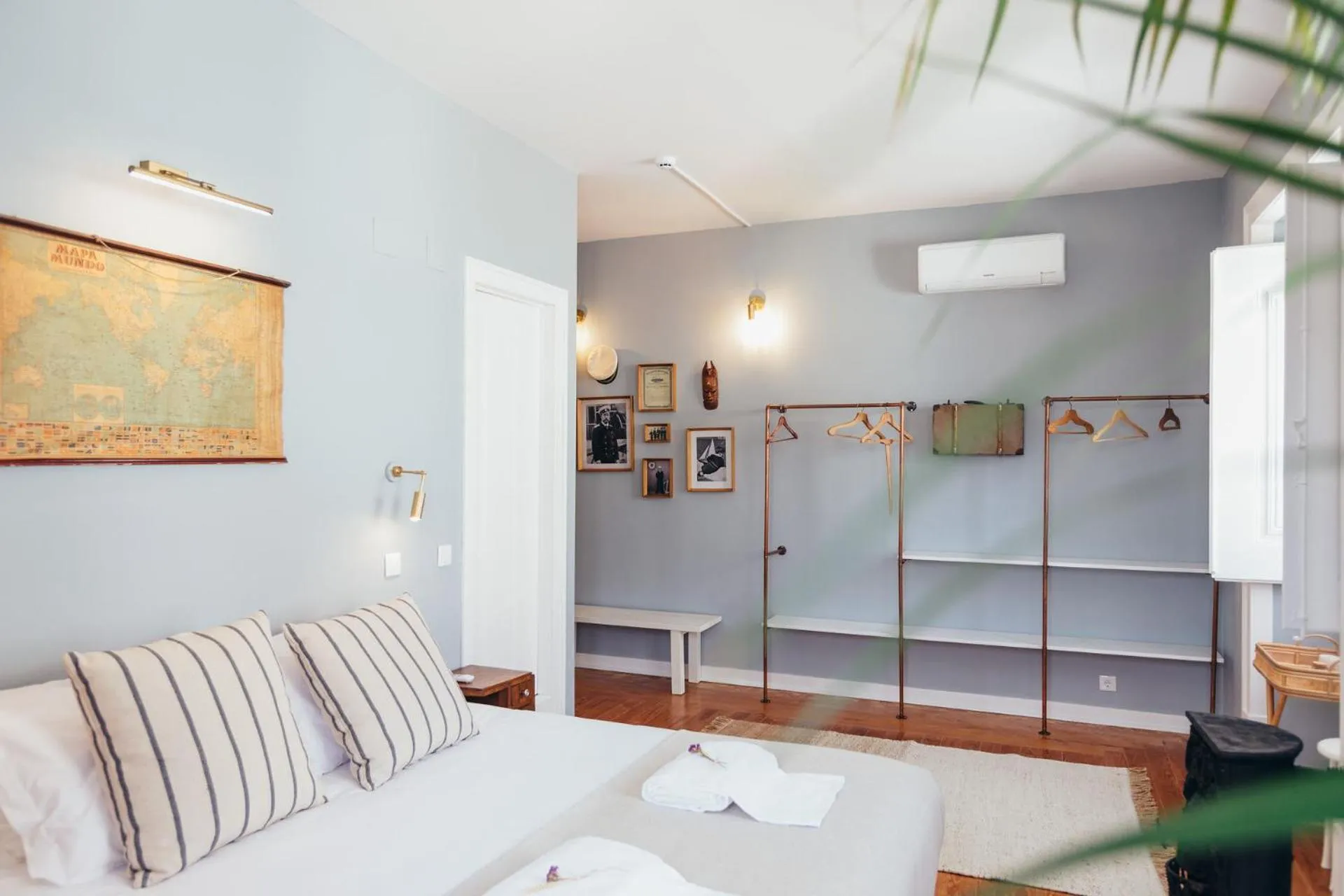 Bed in LEGASEA - Cascais Guesthouse