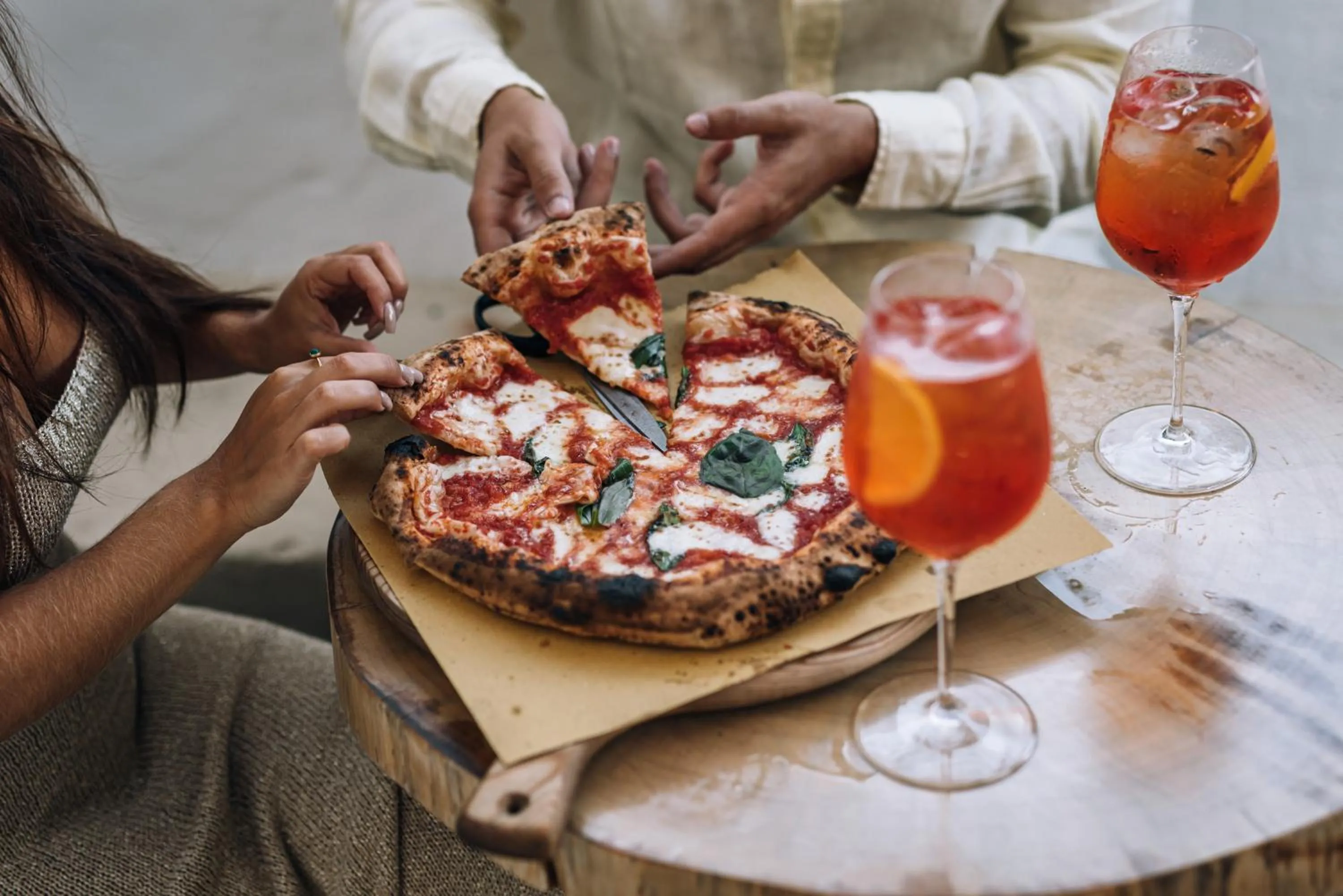 Restaurant/places to eat in LEGASEA - Cascais Guesthouse