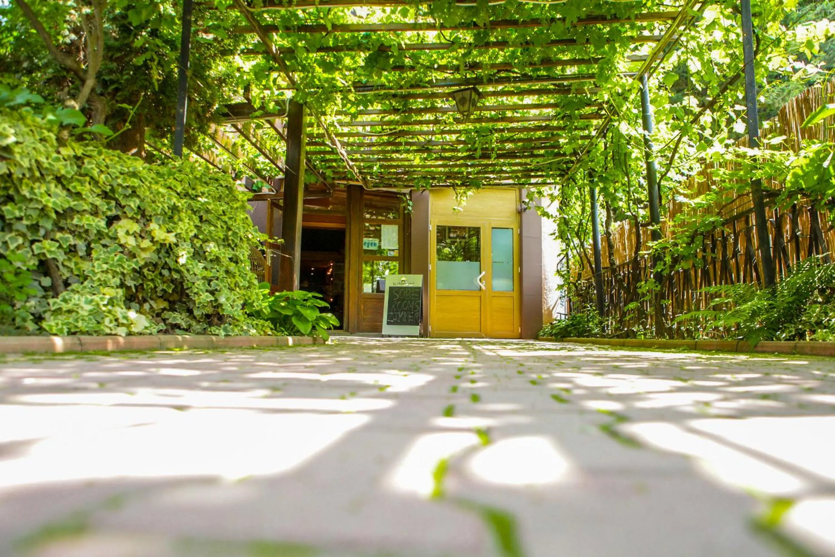 Property building in Gorski vrt