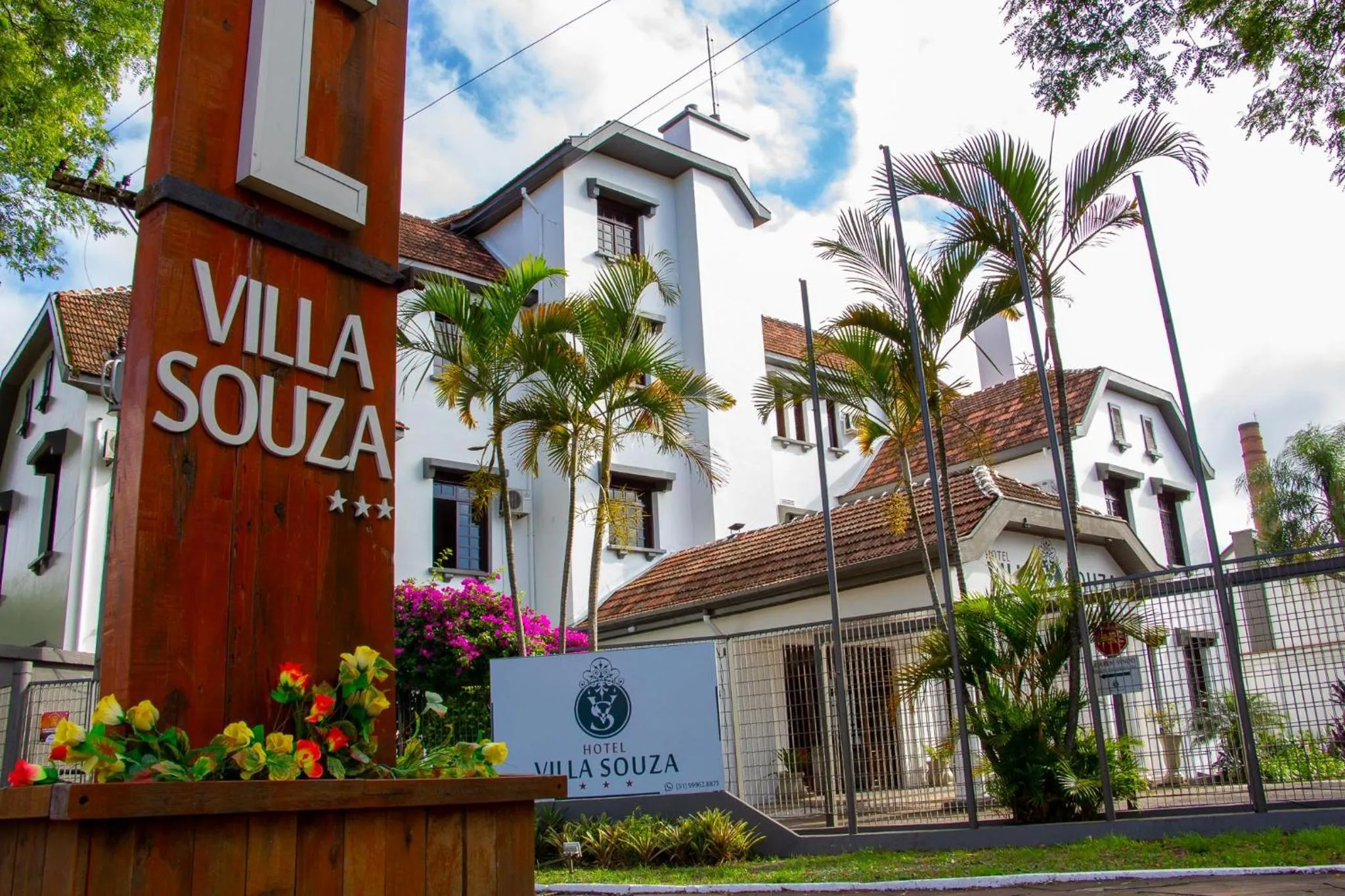Property logo or sign in Hotel Villa Souza Ltda