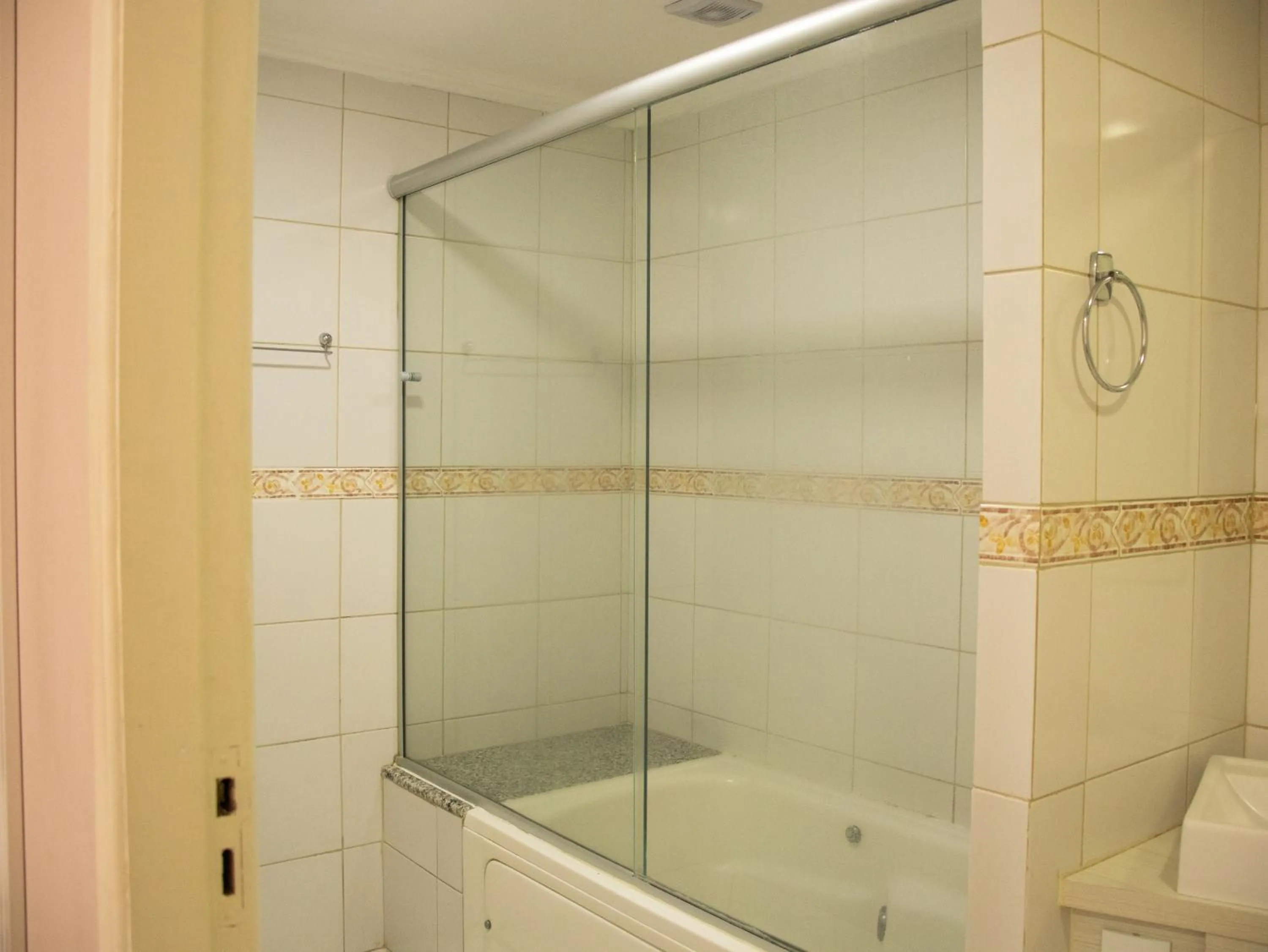 Bathroom in Hotel Villa Souza Ltda