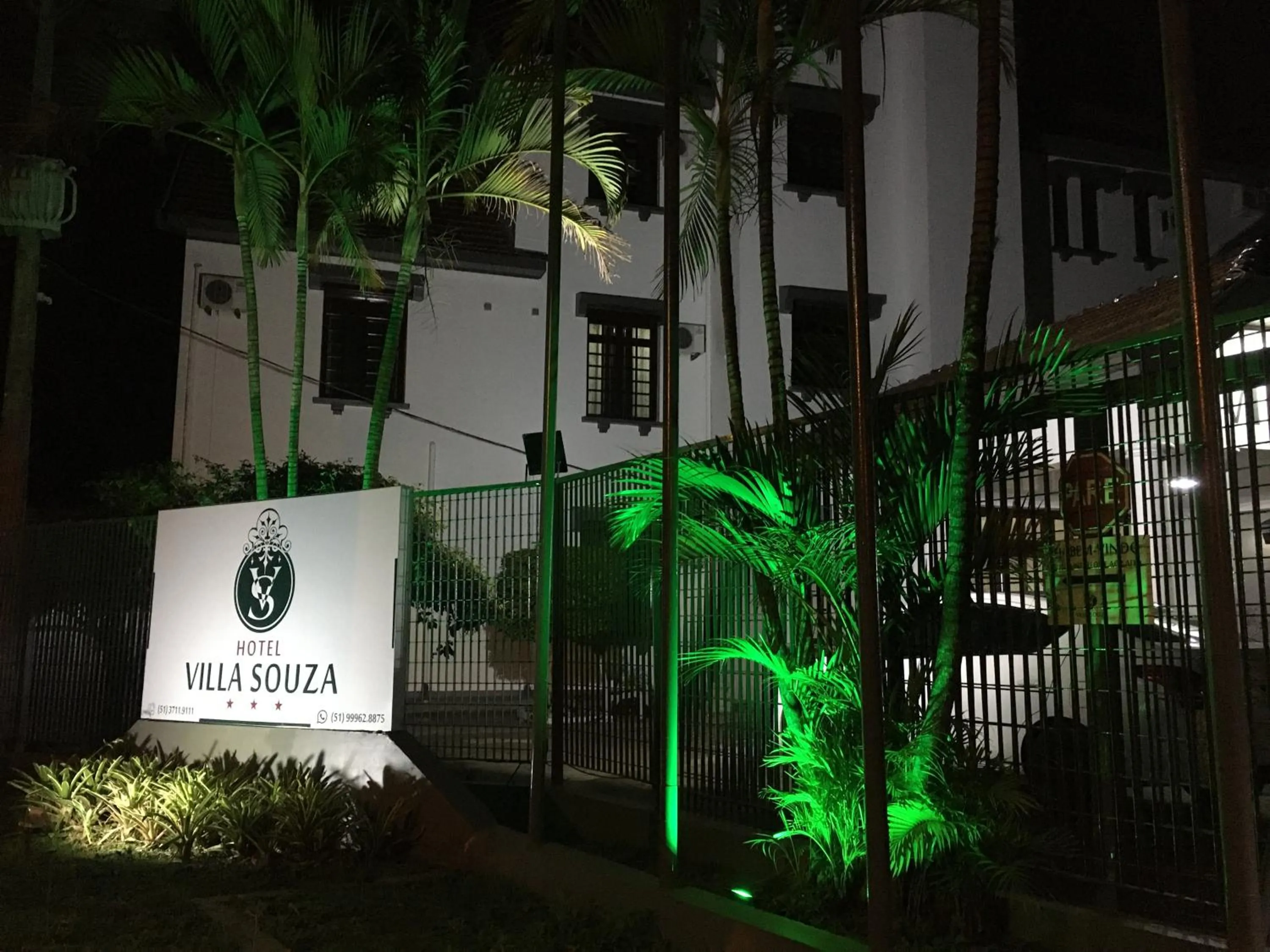 Property building in Hotel Villa Souza Ltda