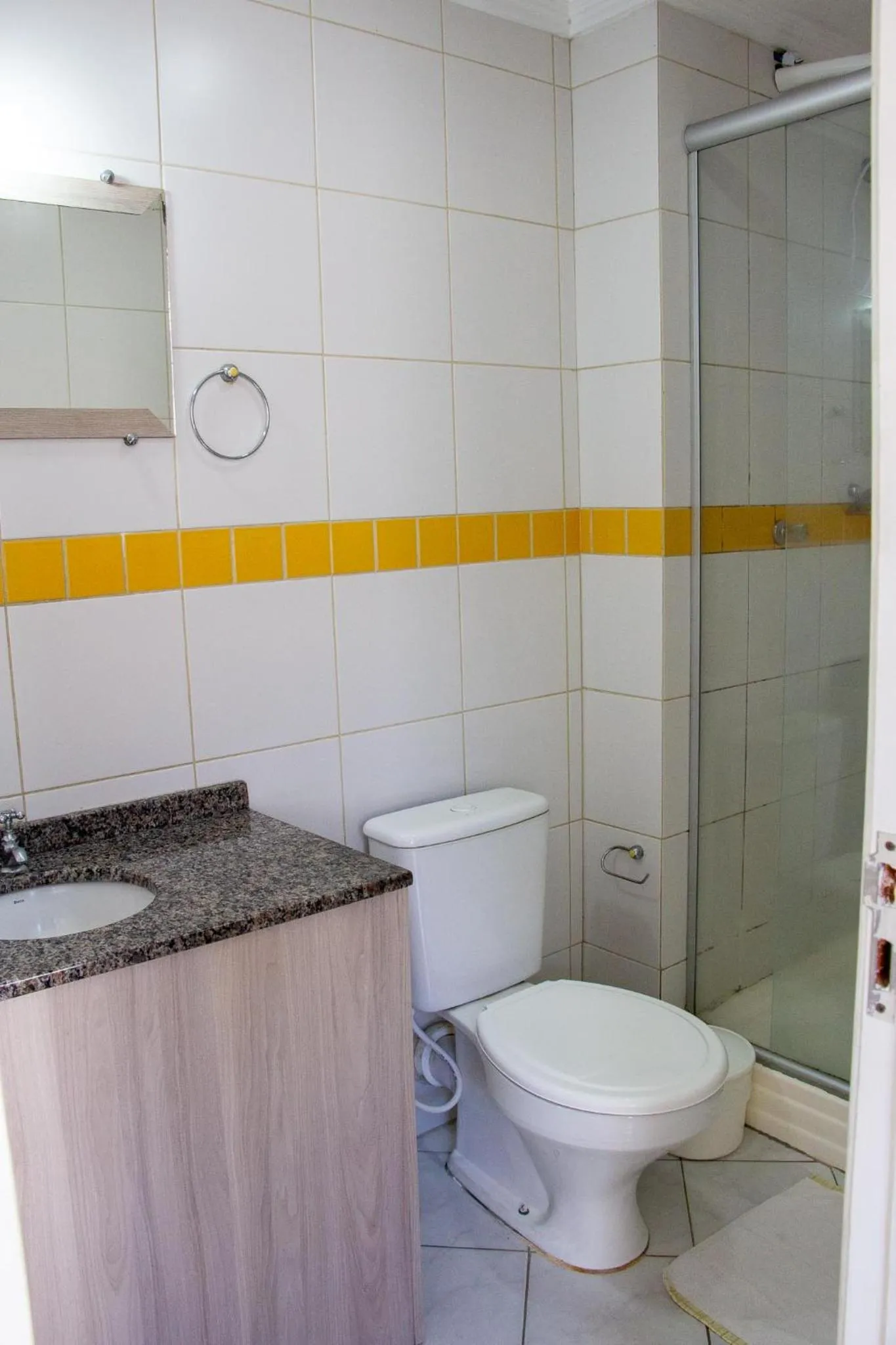 Bathroom in Hotel Villa Souza Ltda