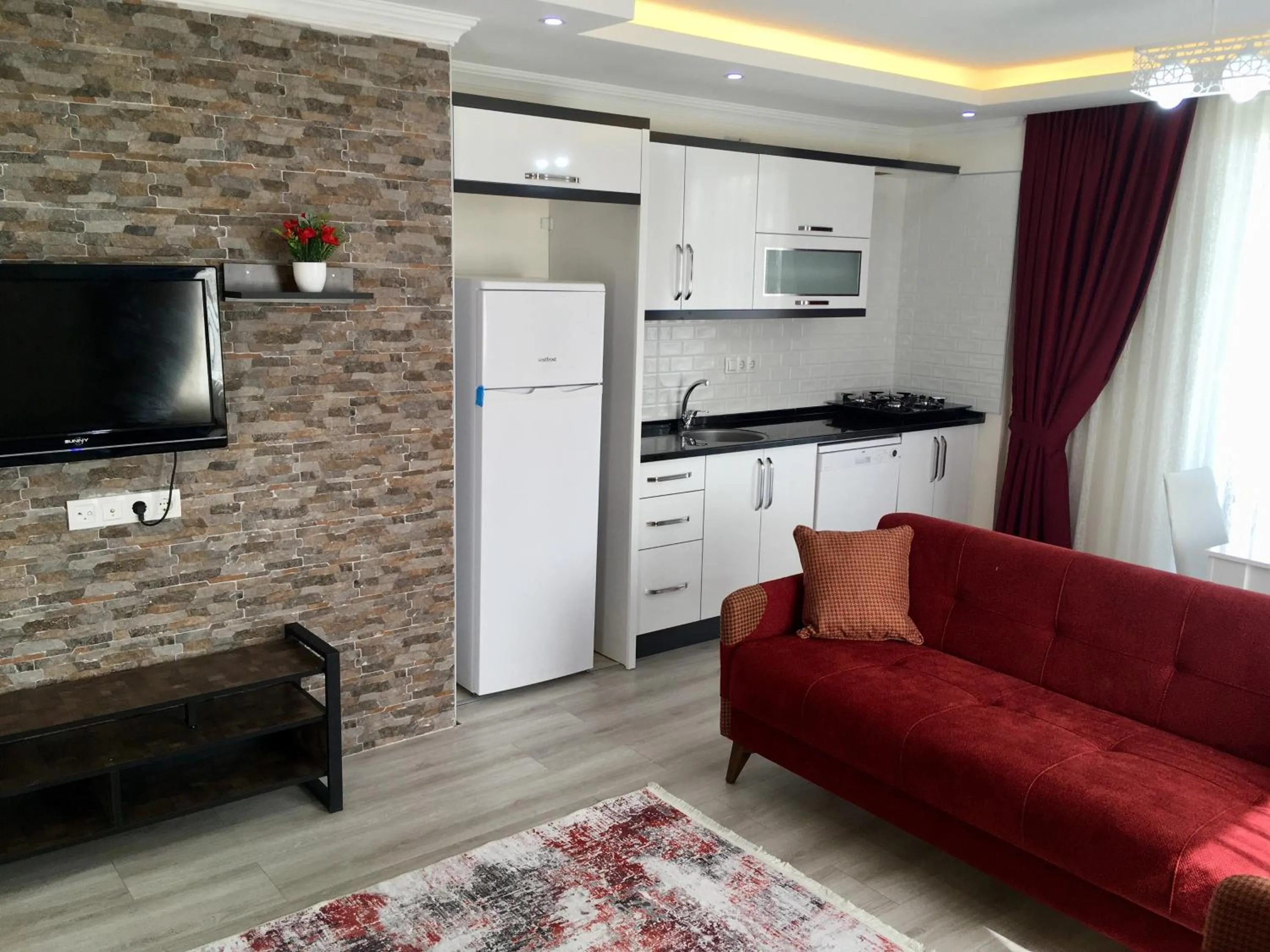 Kaya House Daily Flat