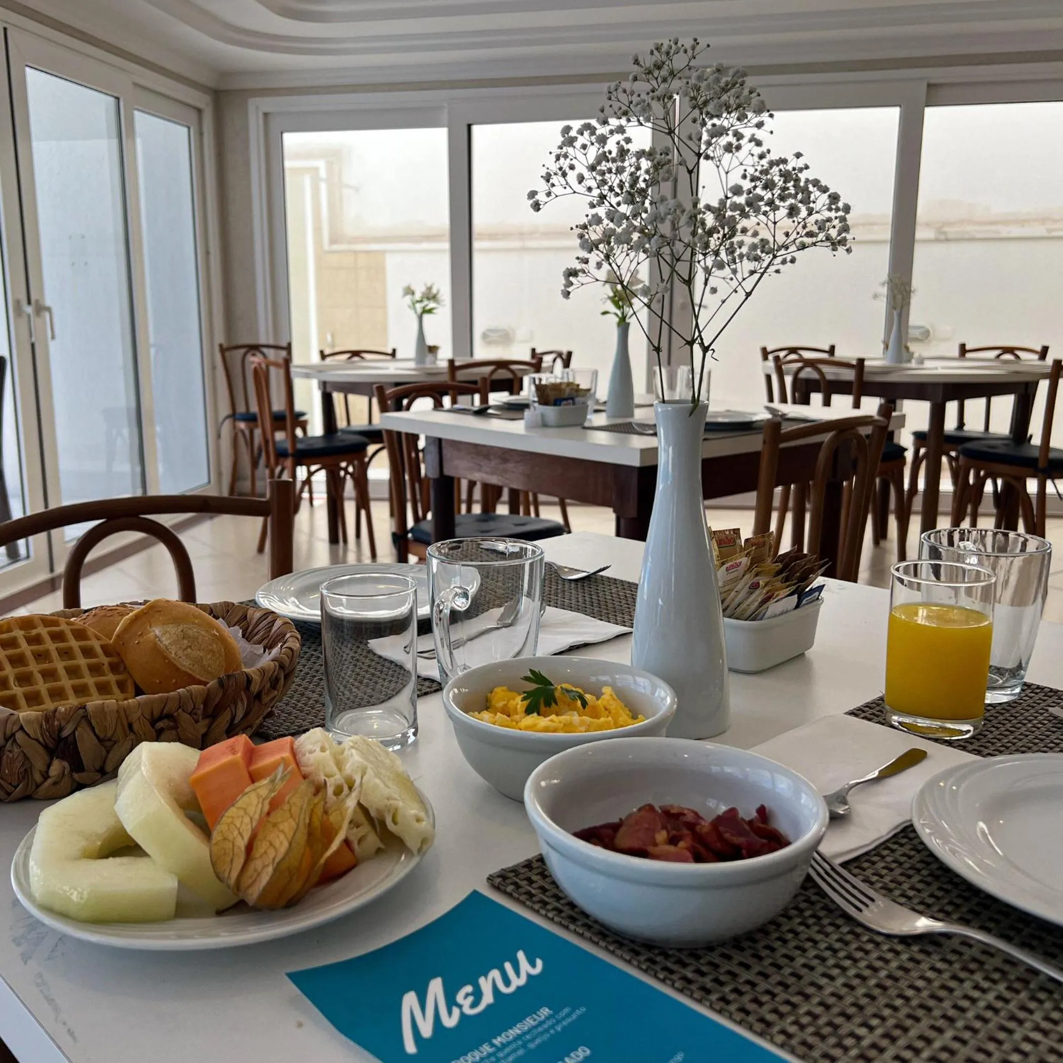 Food and drinks in Bombinhas Blue Suítes