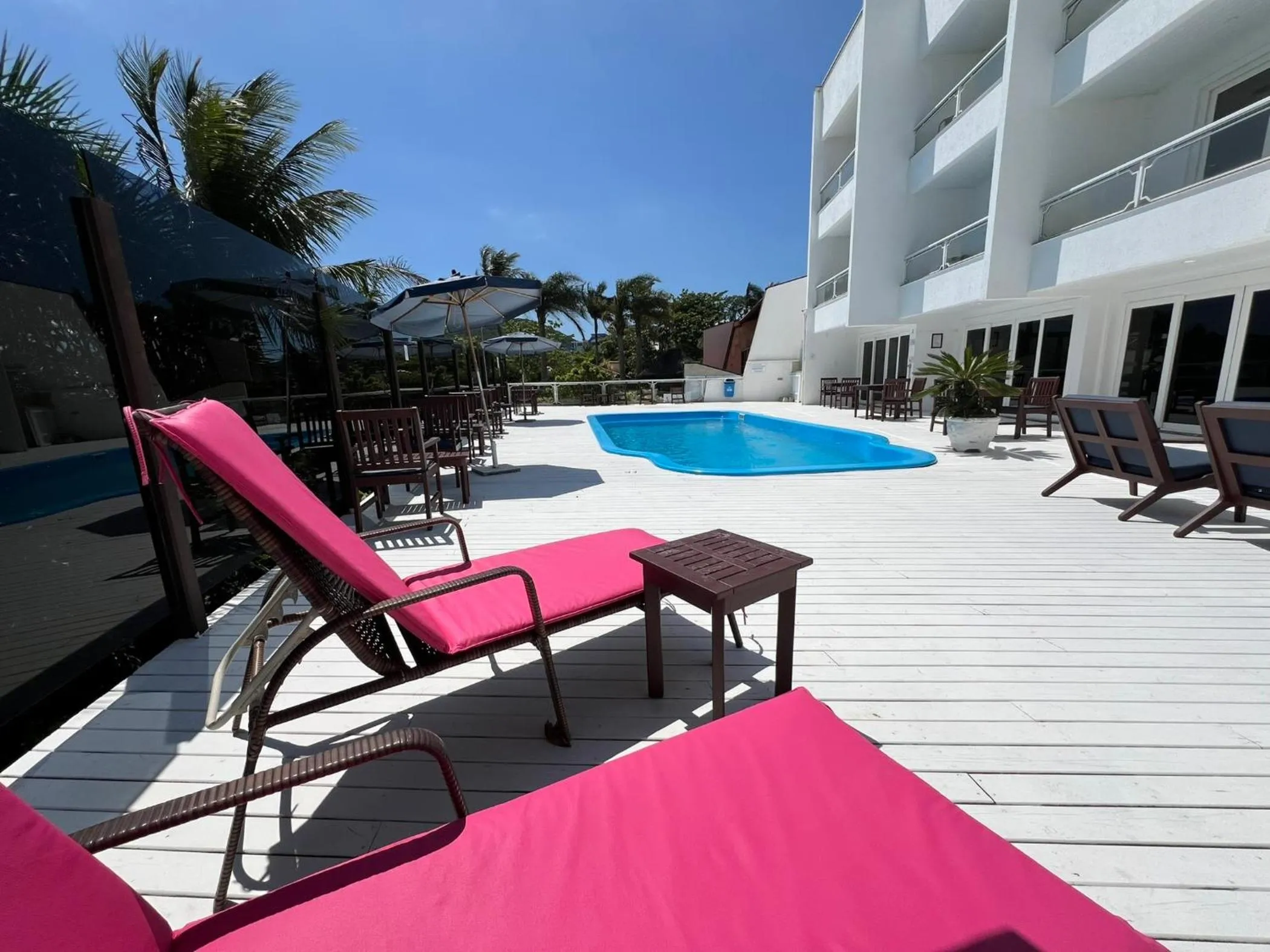 Property building in Bombinhas Blue Suítes