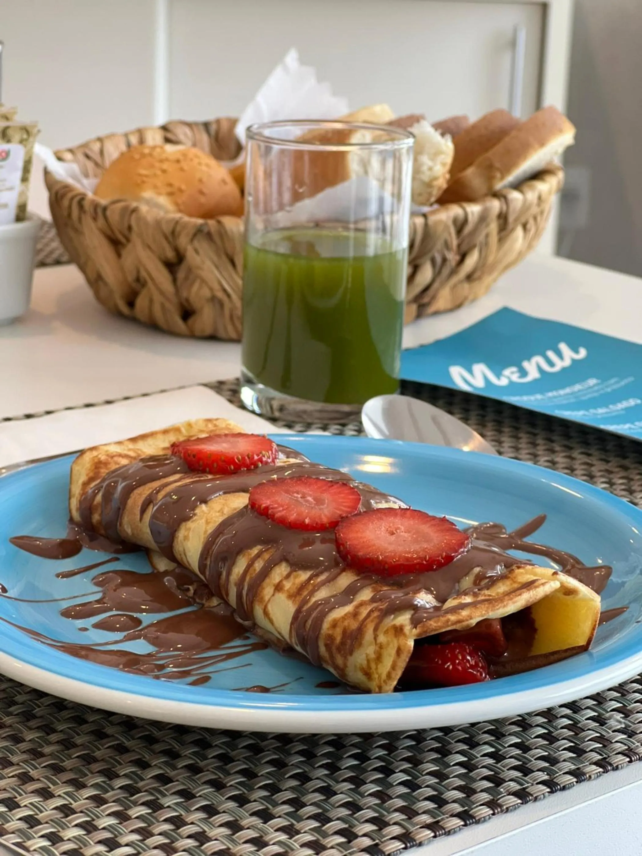 Breakfast in Bombinhas Blue Suítes