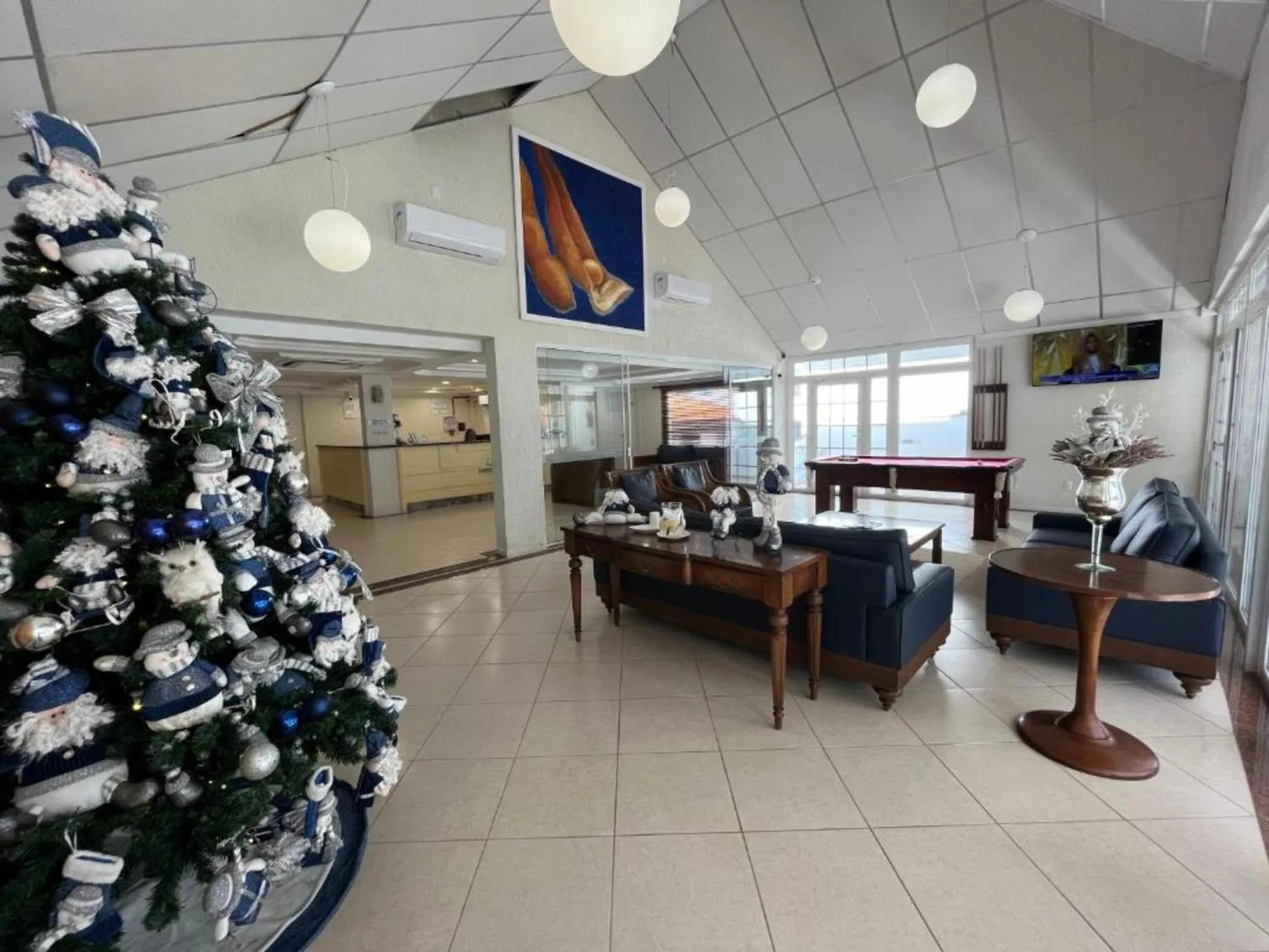 Lobby or reception in Bombinhas Blue Suítes