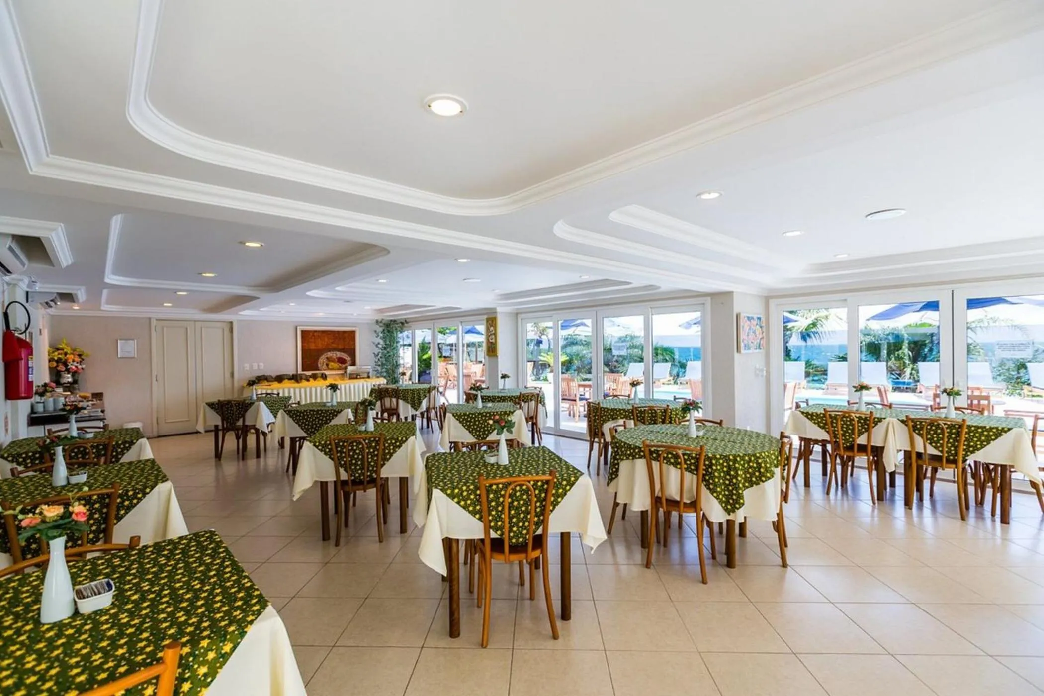 Restaurant/places to eat in Bombinhas Blue Suítes