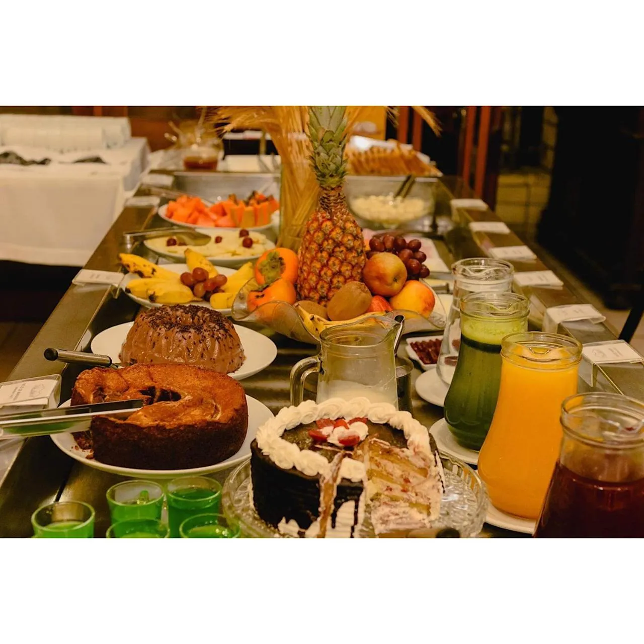 Buffet breakfast in Hotel Ibiá