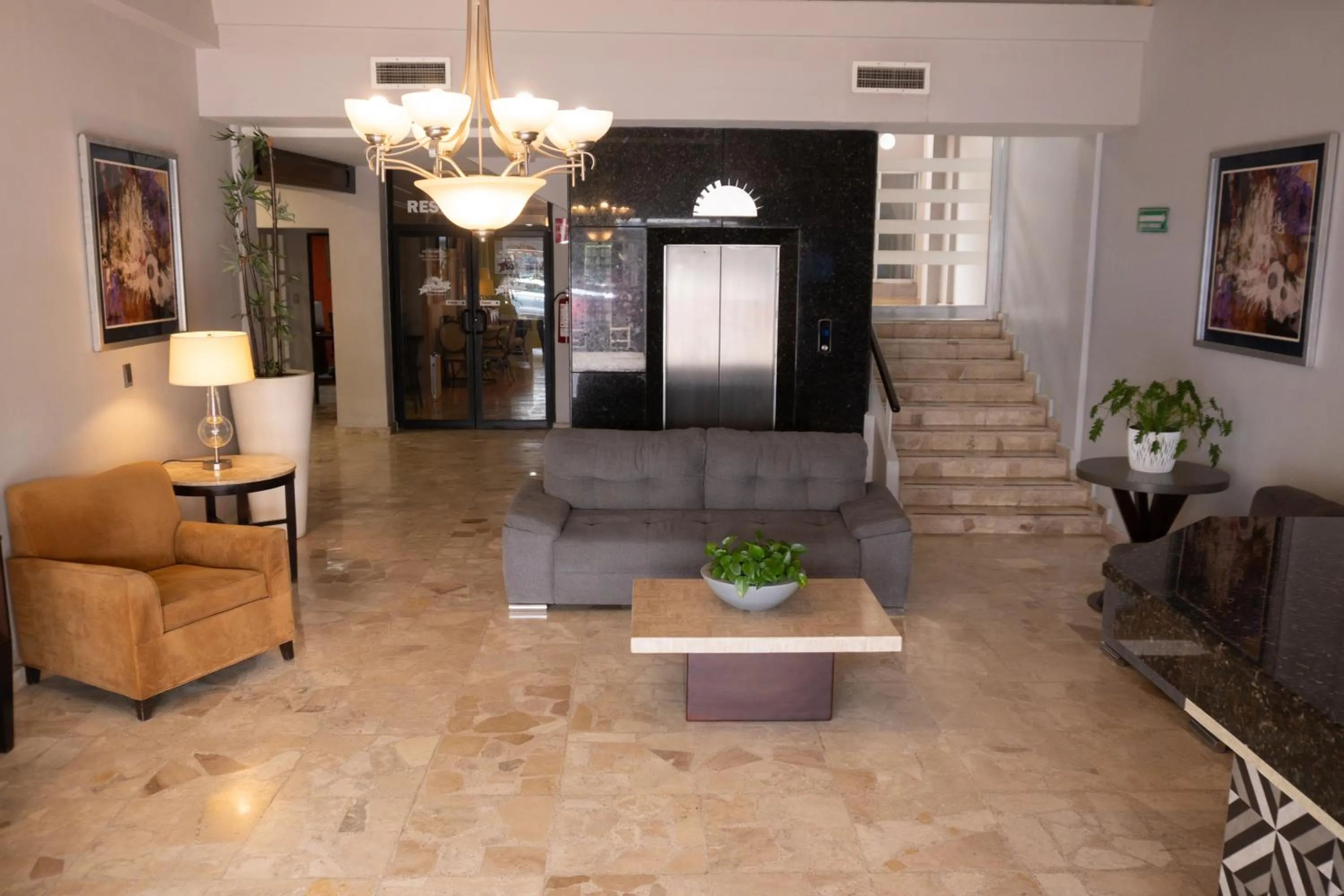 Lobby or reception in Hotel America Centro