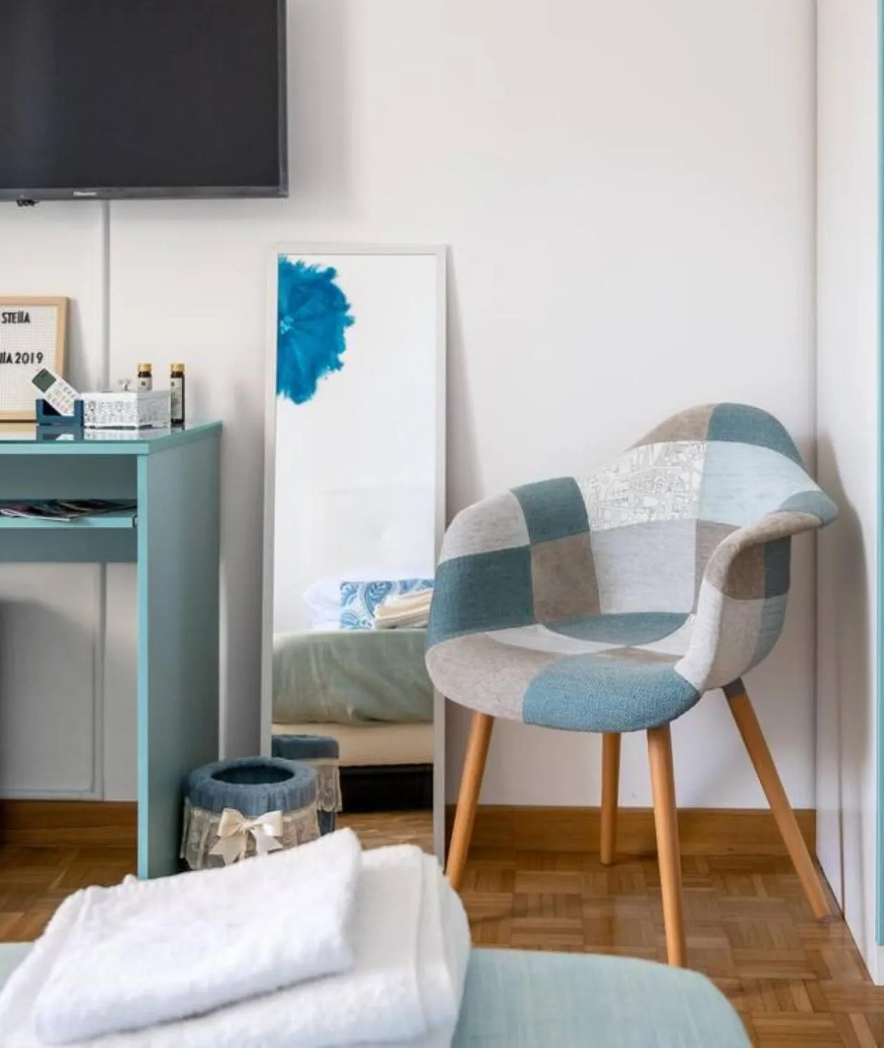 hair dresser in La Stella dei Venti B&B