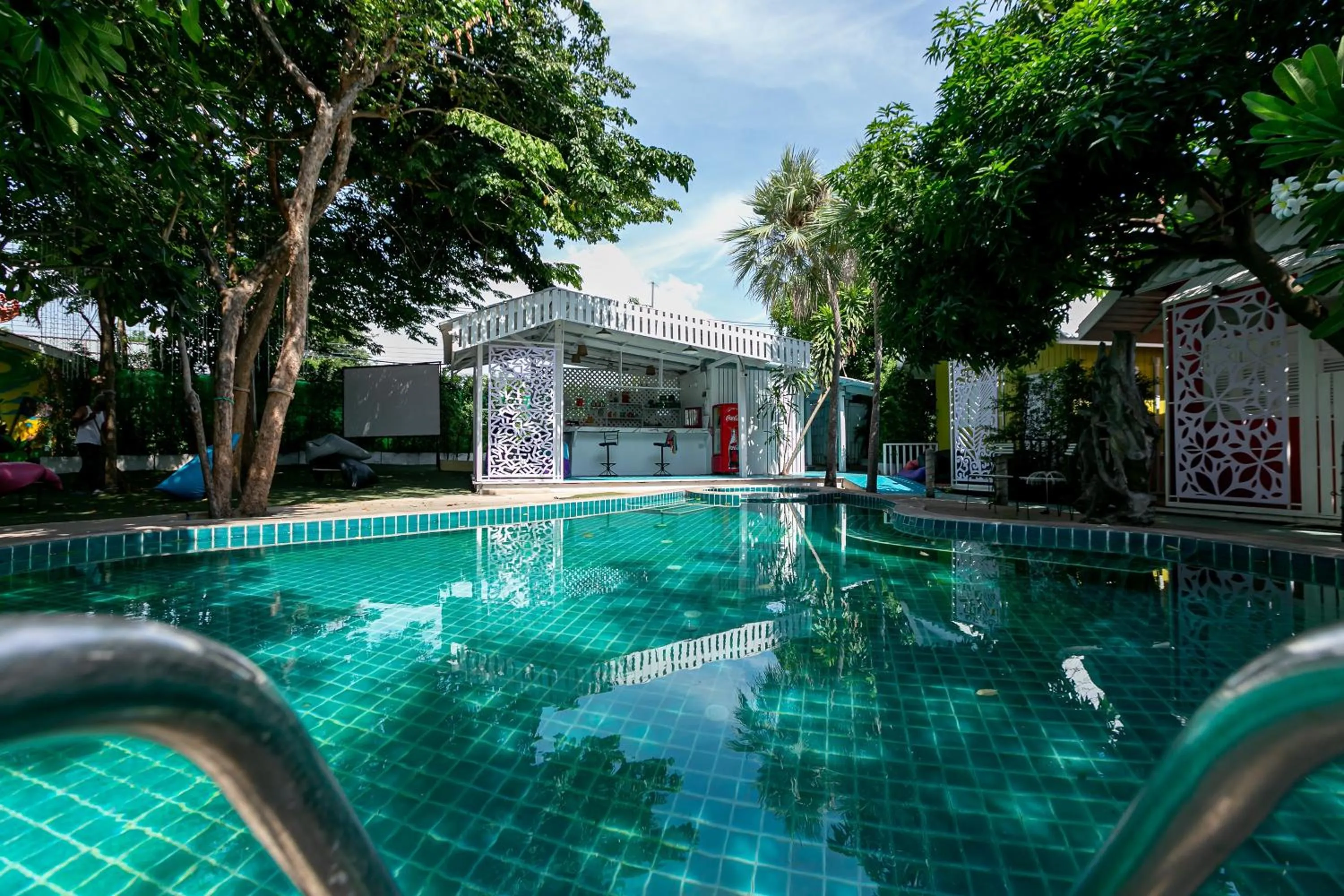 Swimming pool in Deeden Pattaya Resort