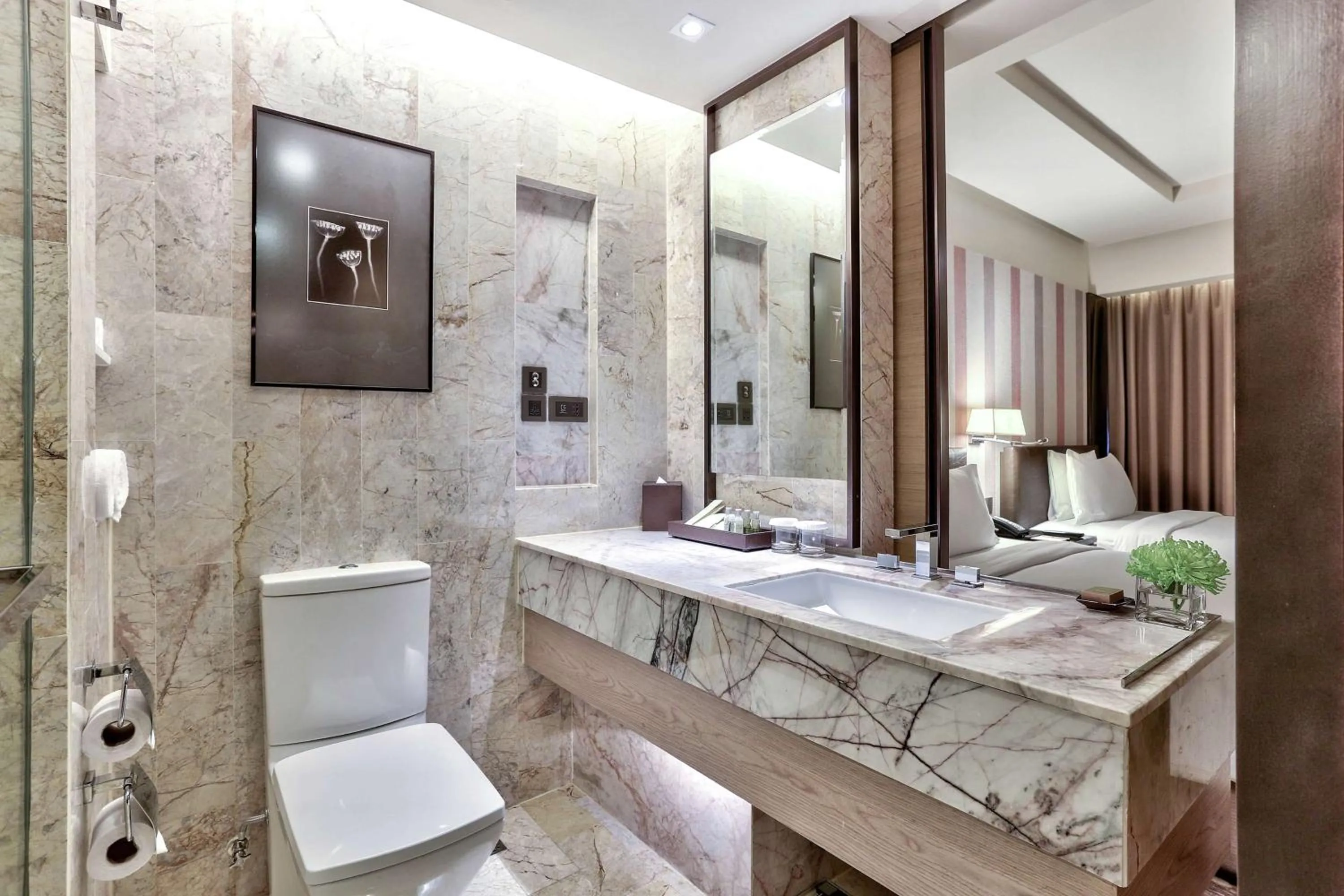 Bathroom in DoubleTree by Hilton Sukhumvit Bangkok