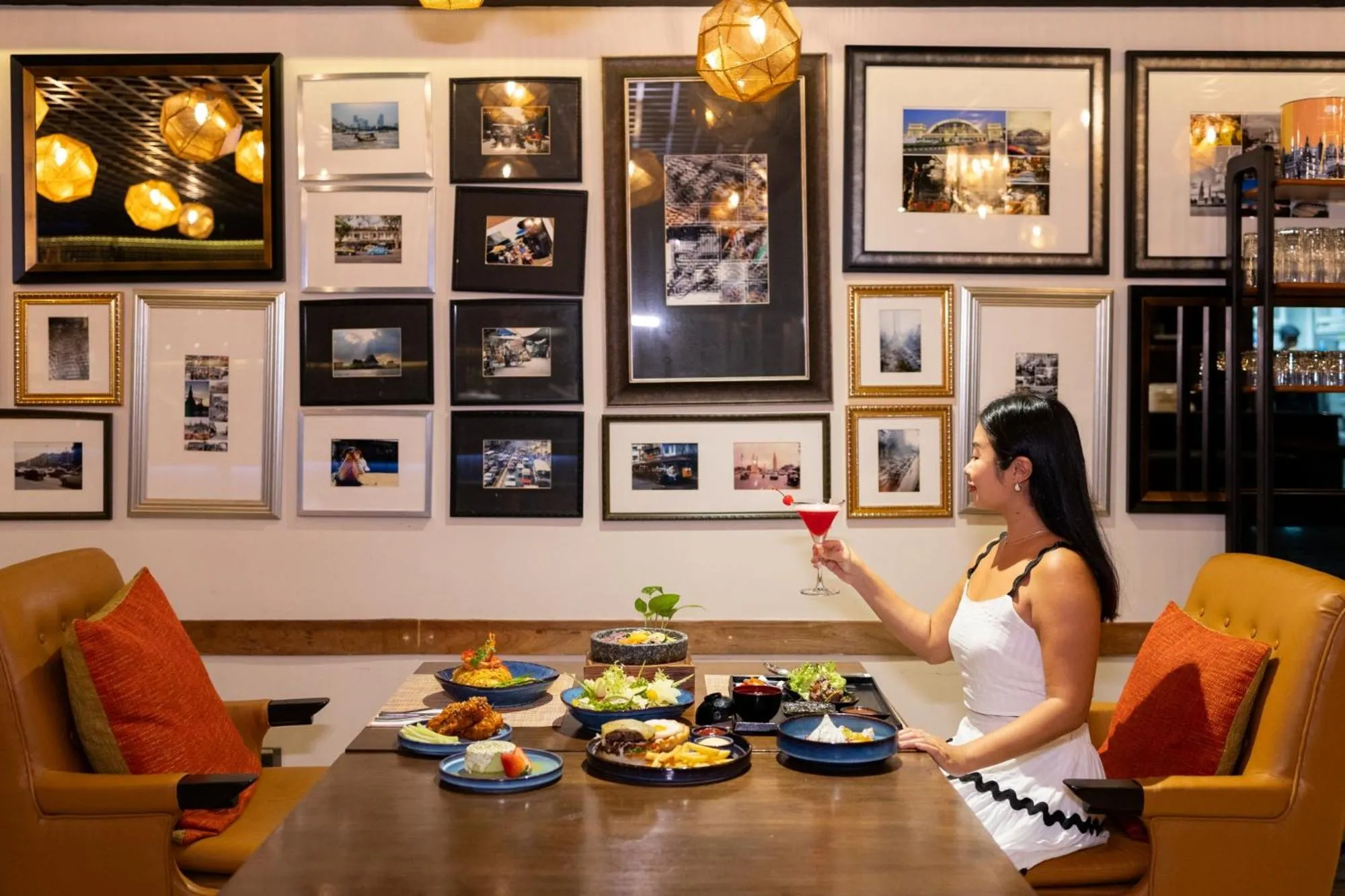 Restaurant/places to eat in DoubleTree by Hilton Sukhumvit Bangkok