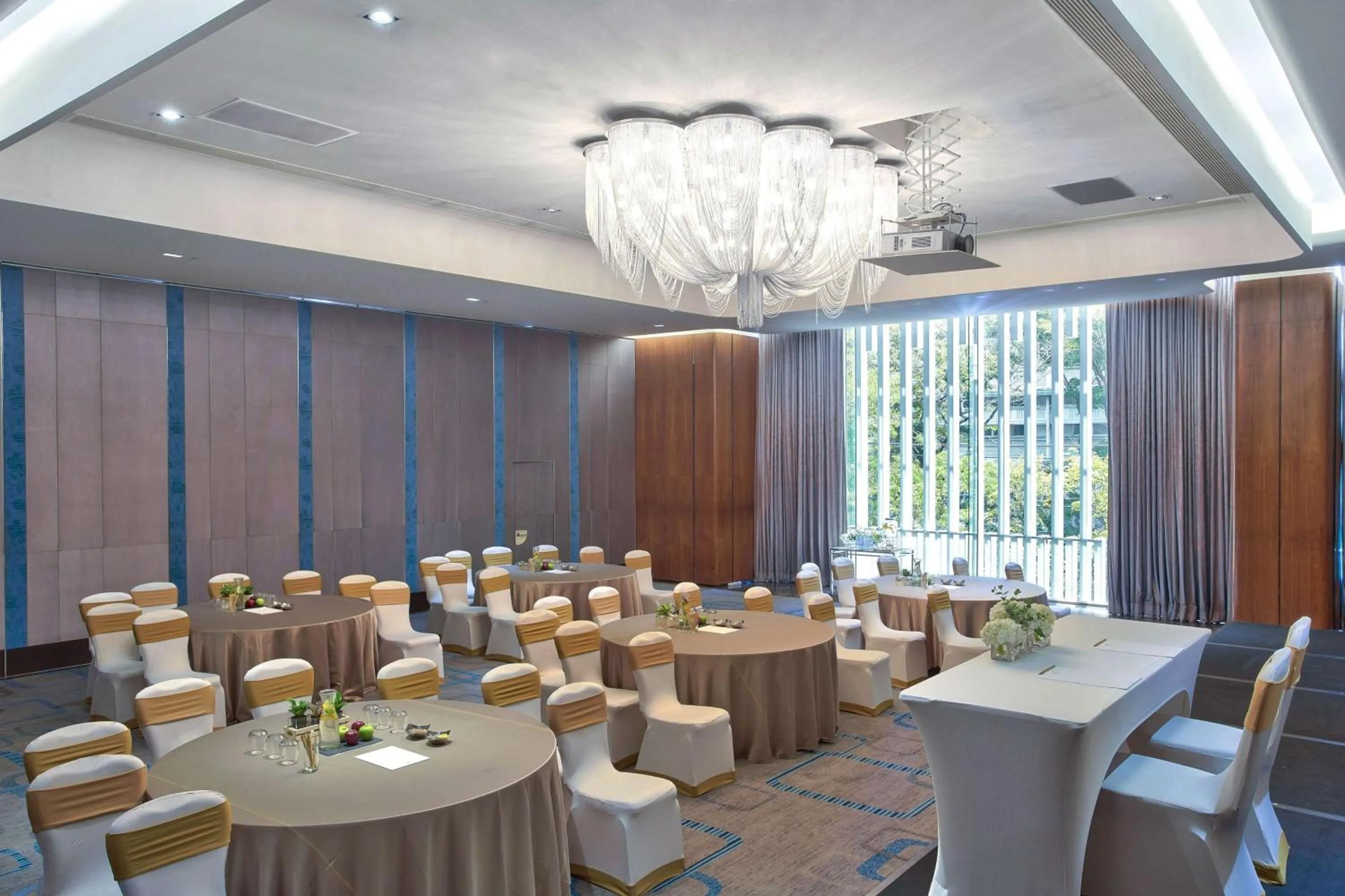 Meeting/conference room in DoubleTree by Hilton Sukhumvit Bangkok