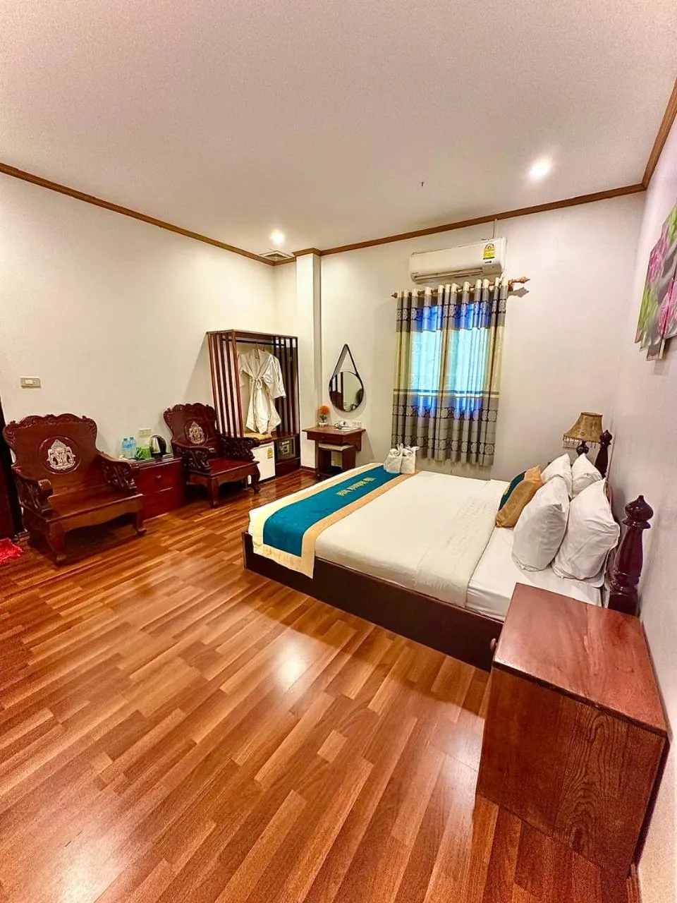 Bed in Villa Mahasok hotel