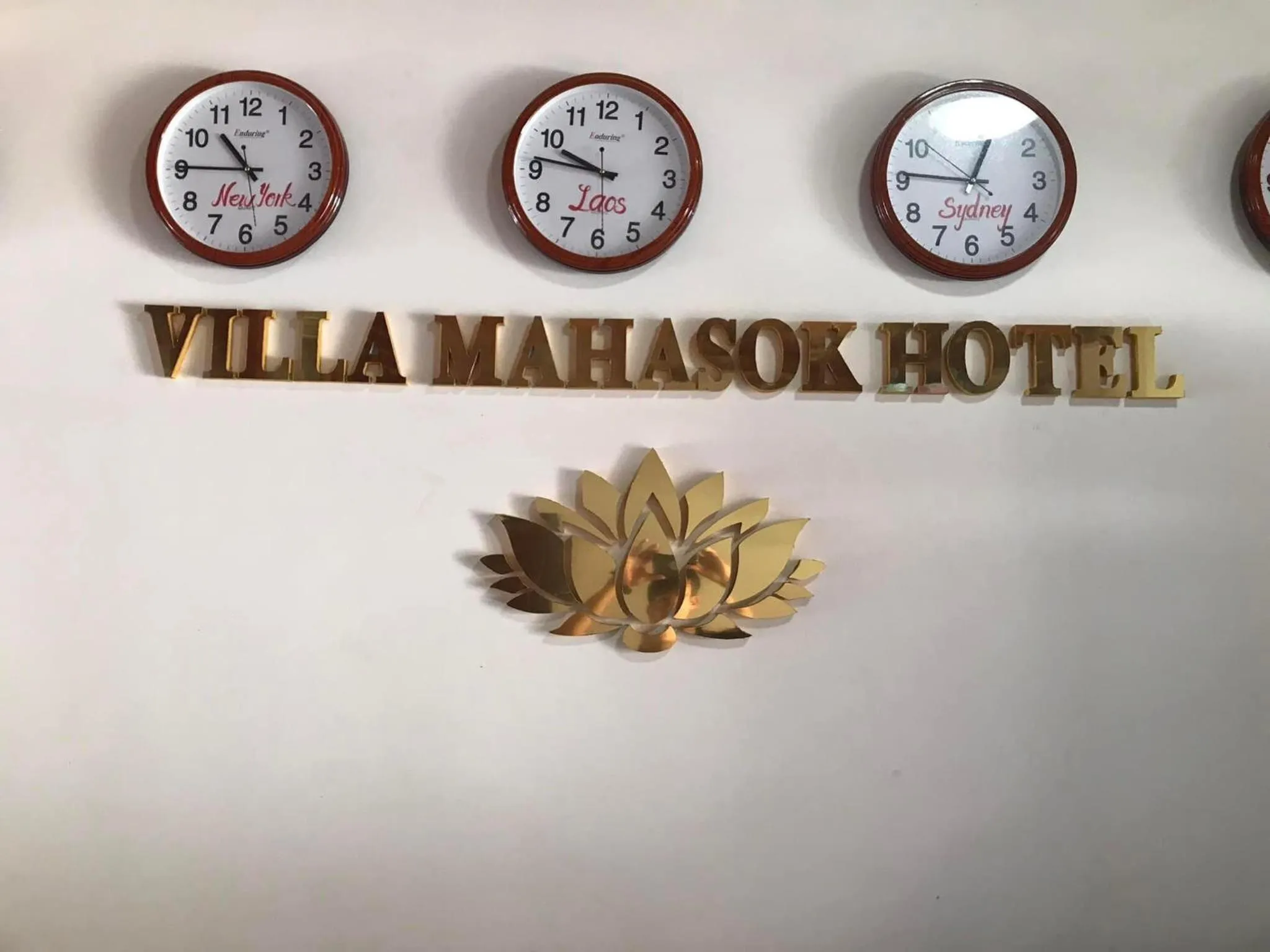 Logo/Certificate/Sign in Villa Mahasok hotel
