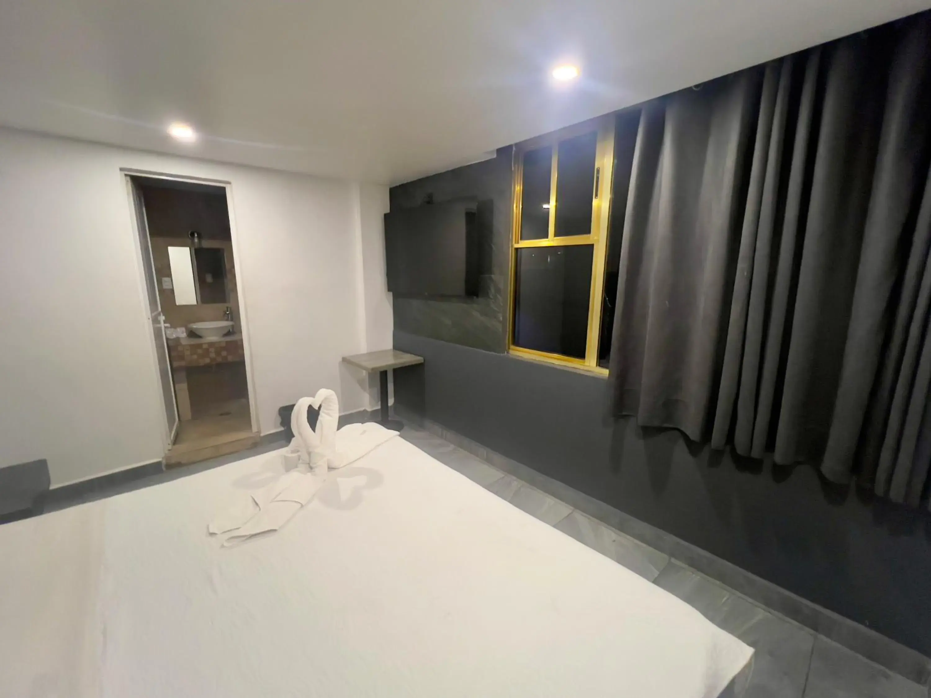 Standard Single Room in Hotel Aquario Standard Single Room in Hotel Aquario