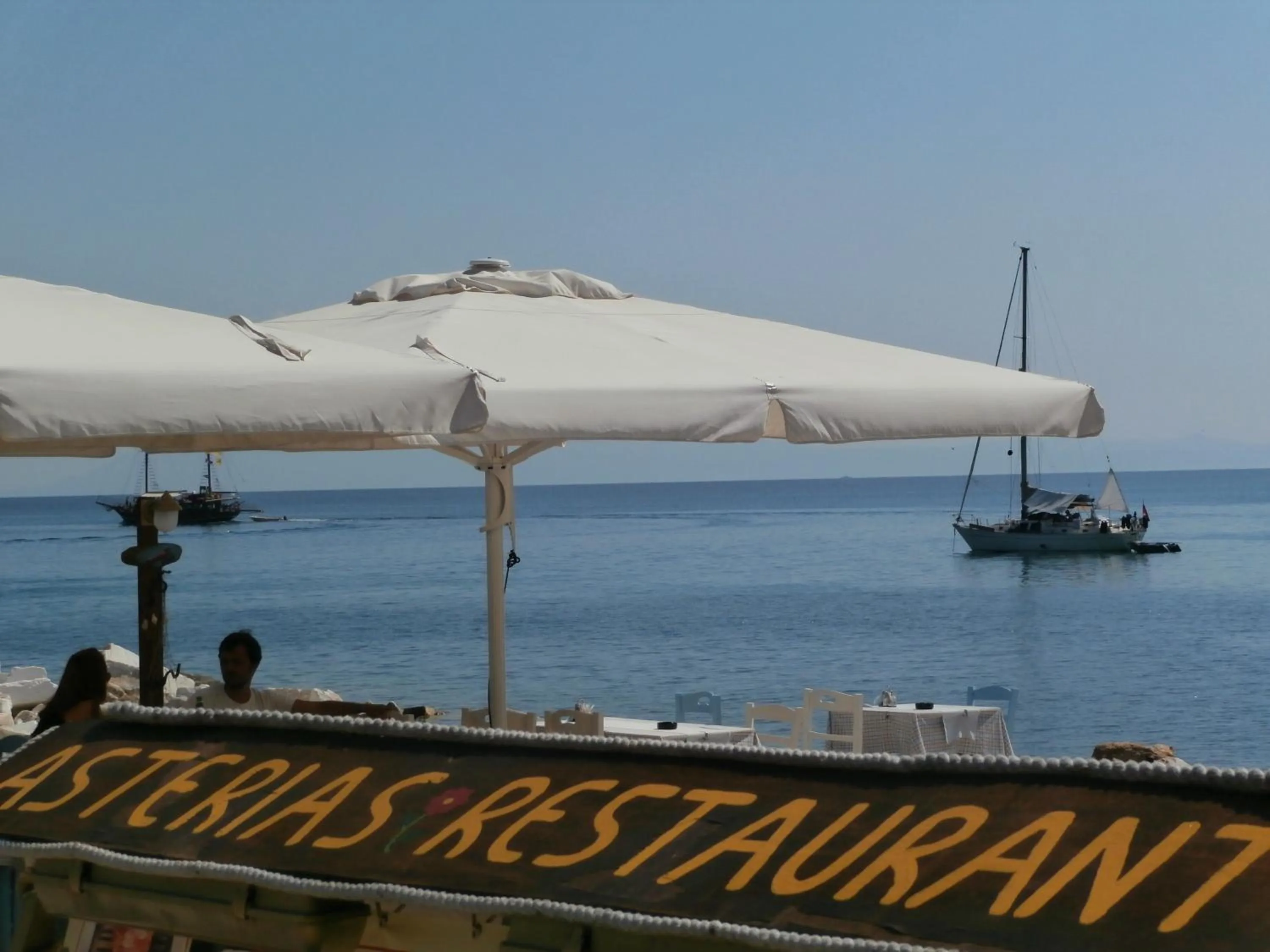 Day in Hotel Asterias