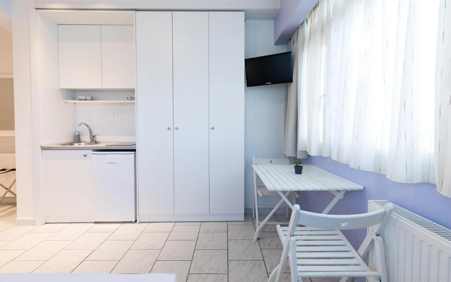 Kitchen or kitchenette in Hotel Melissanthi