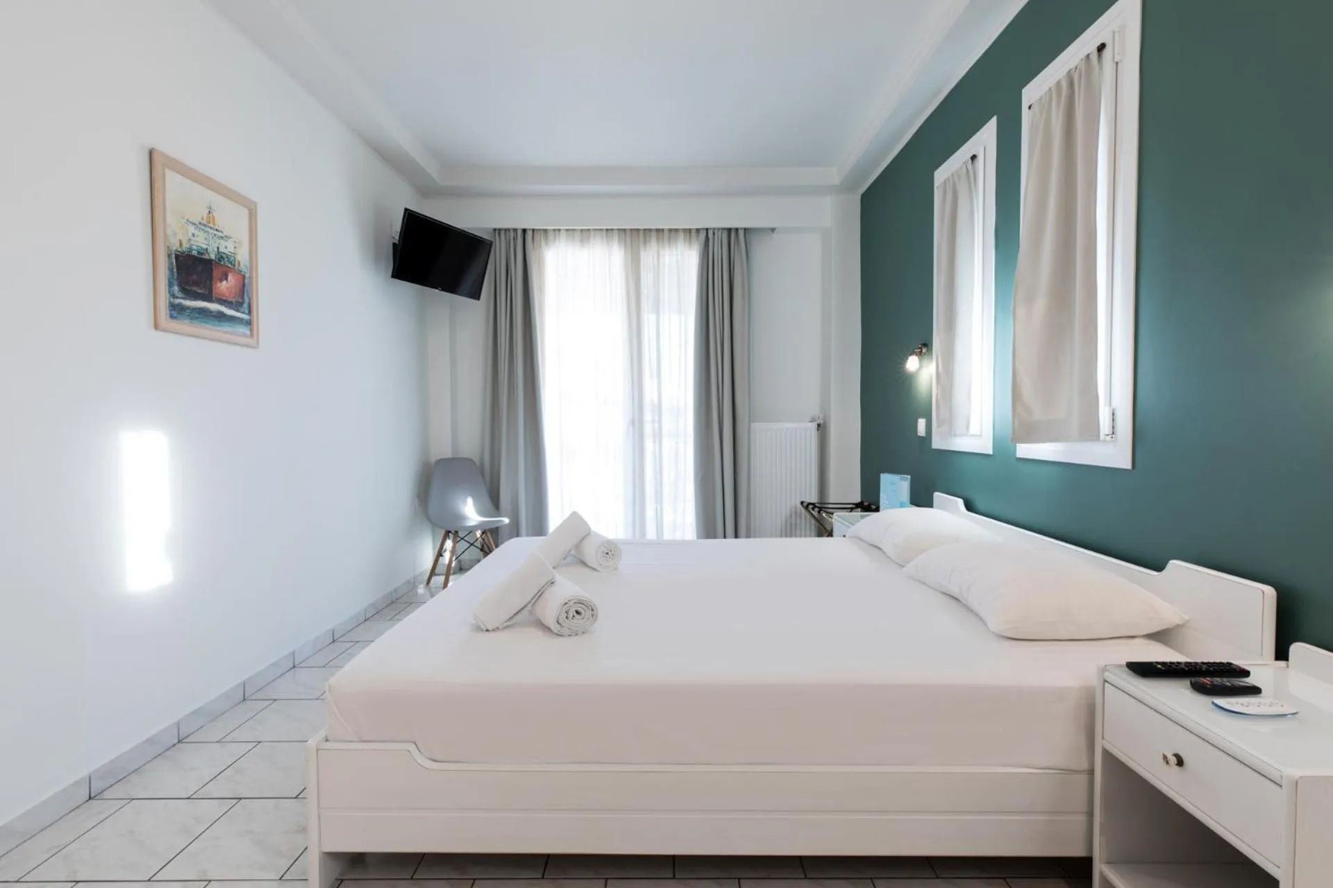 Bedroom, Bed in Hotel Melissanthi