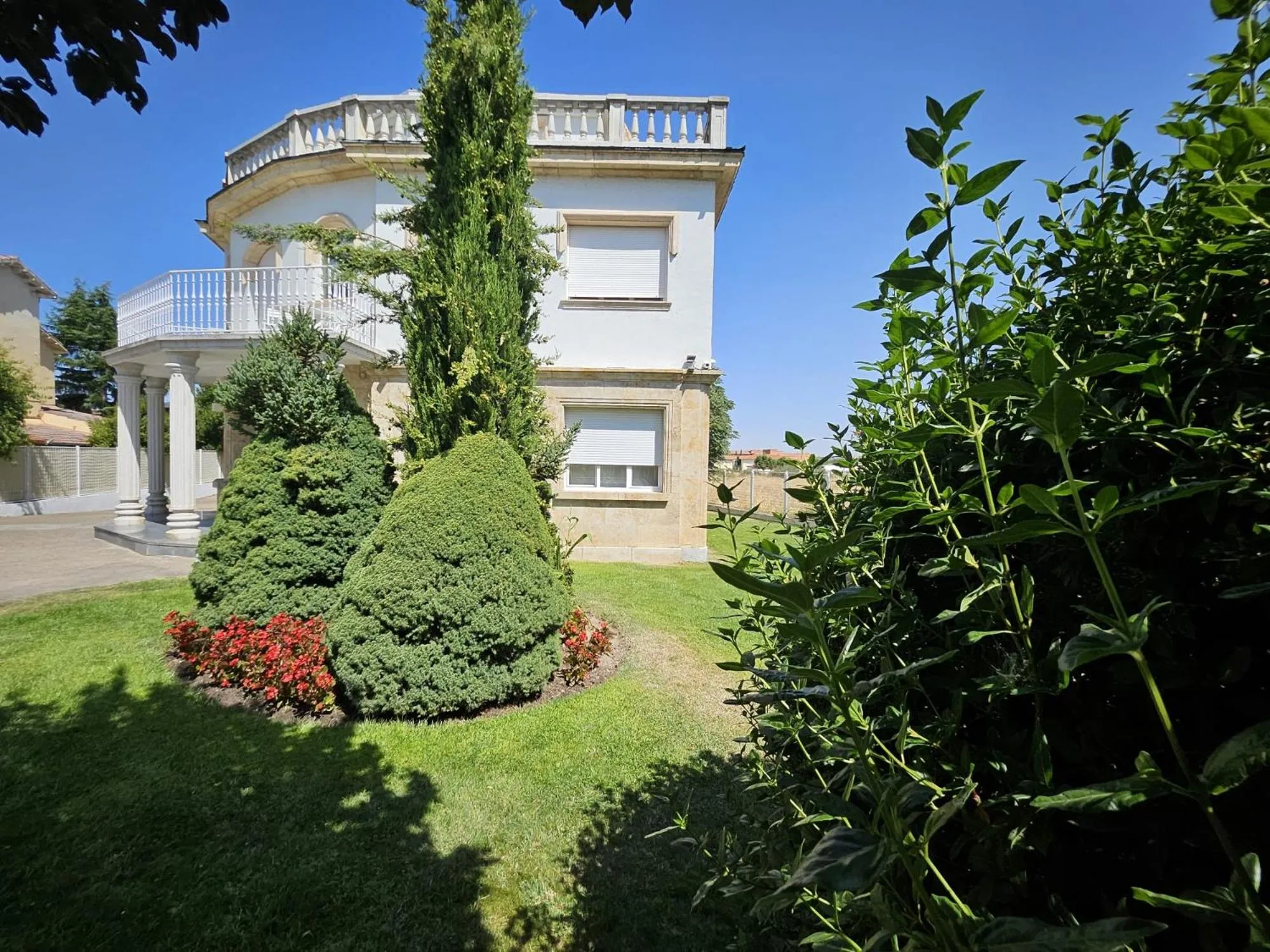 Property building in Casablanca Hotel Studios