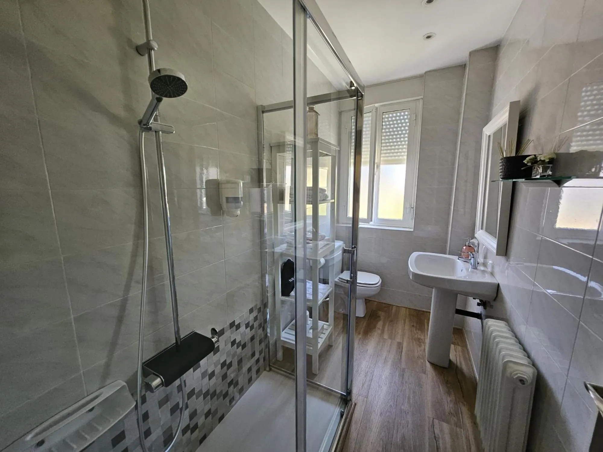 Bathroom in Casablanca Hotel Studios