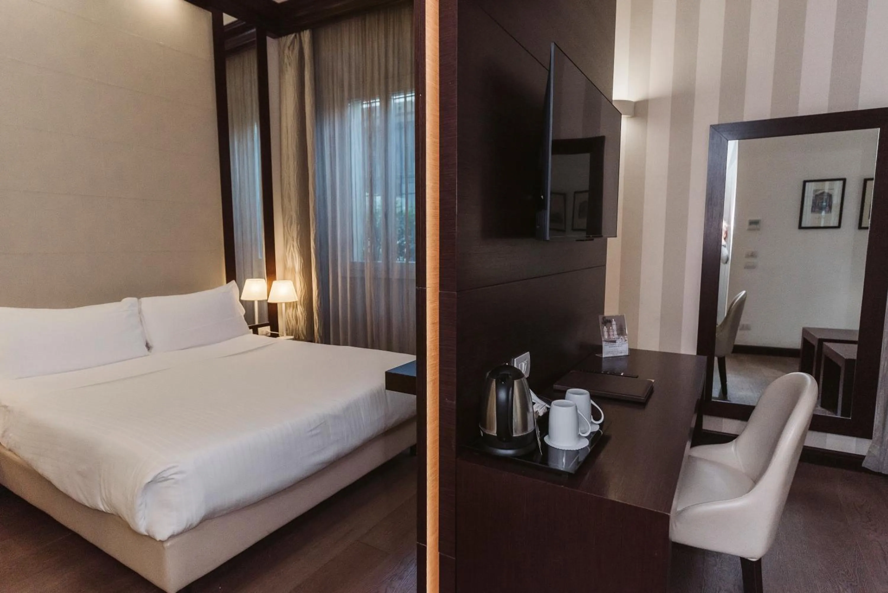 Bedroom, Bed in Palazzo Bezzi Hotel