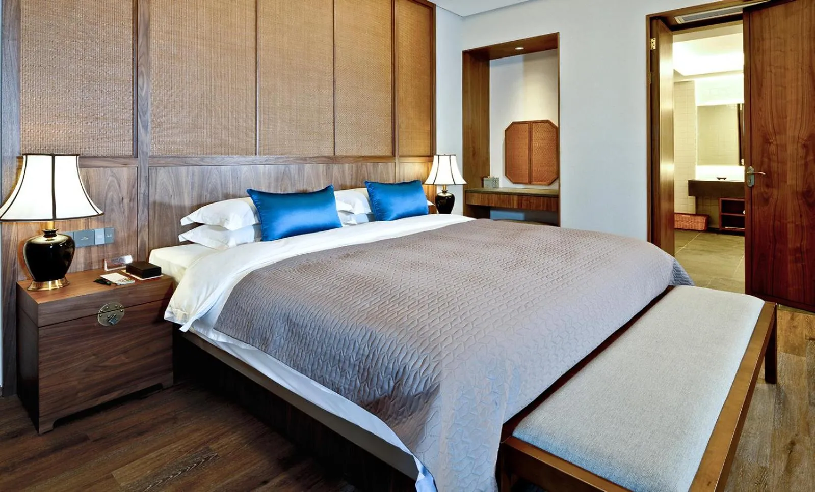 Bedroom, Bed in Narada ResortSpa Nanxun Giant