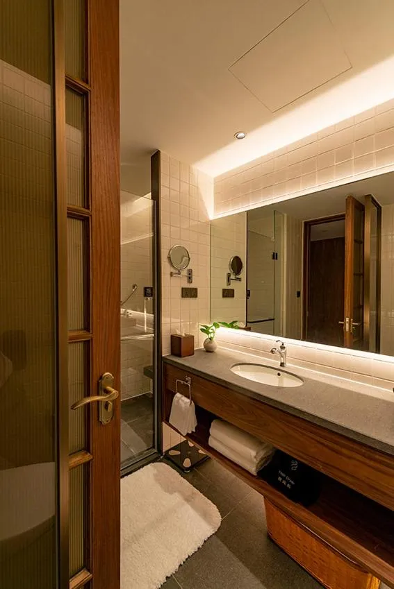 Toilet in Narada ResortSpa Nanxun Giant