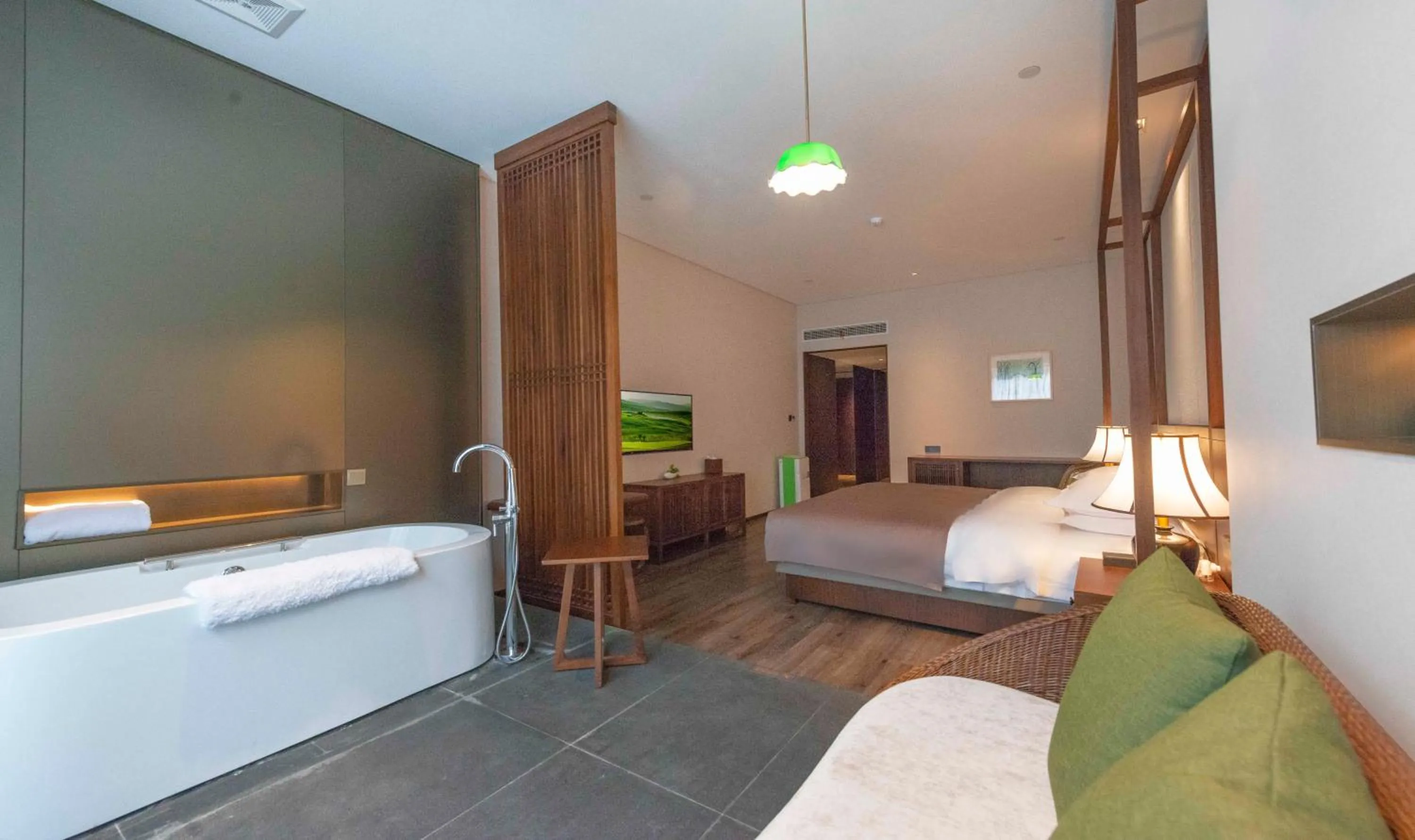 Bedroom, Bed in Narada ResortSpa Nanxun Giant