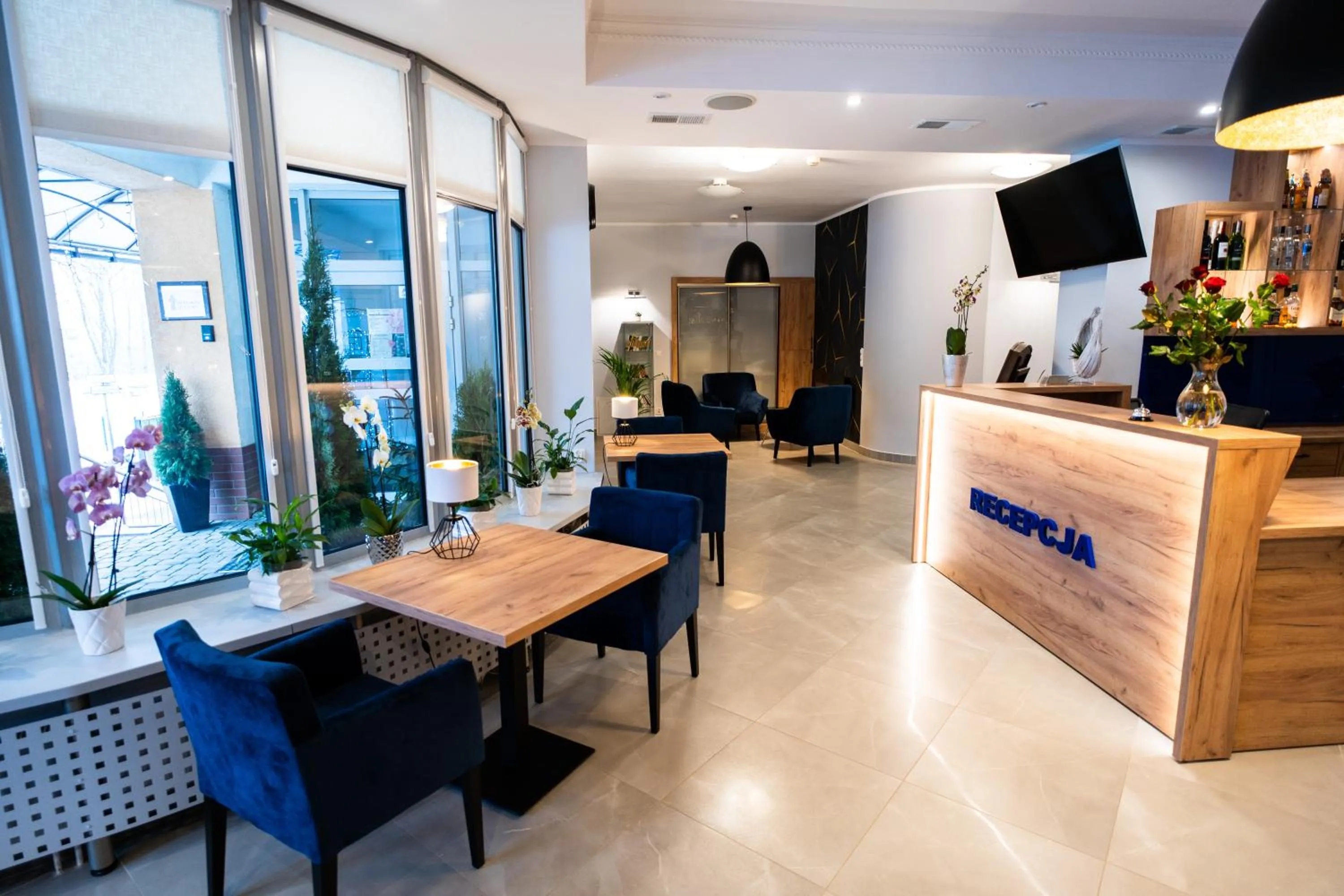 Restaurant/places to eat, Lobby/Reception in Hotel SANVIT RESTAURACJA & SPA