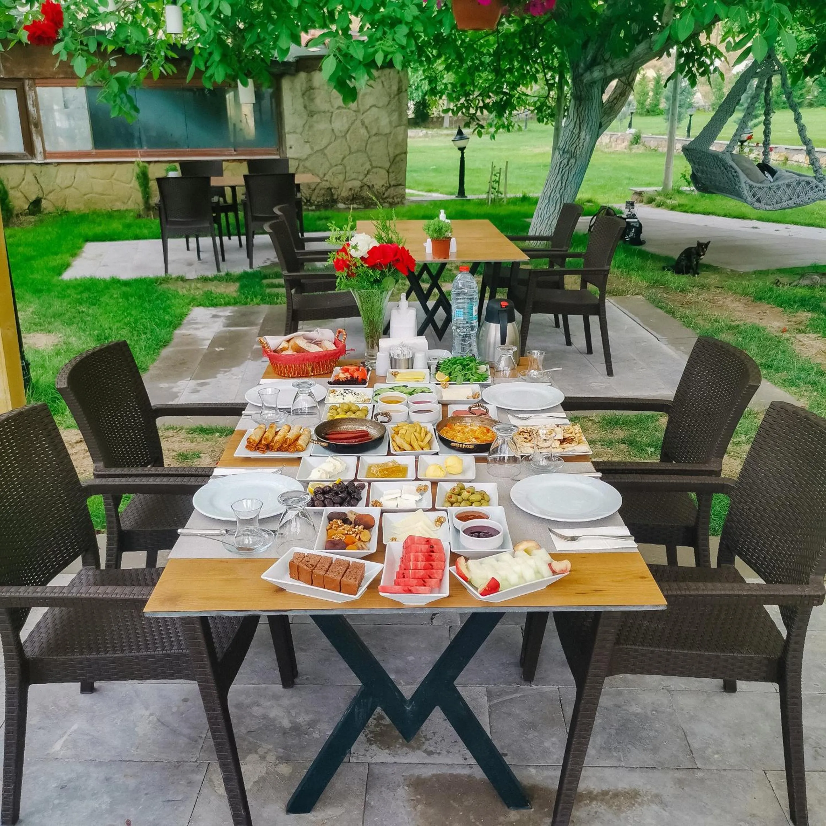 Food and drinks in Garden Inn Cappadocia