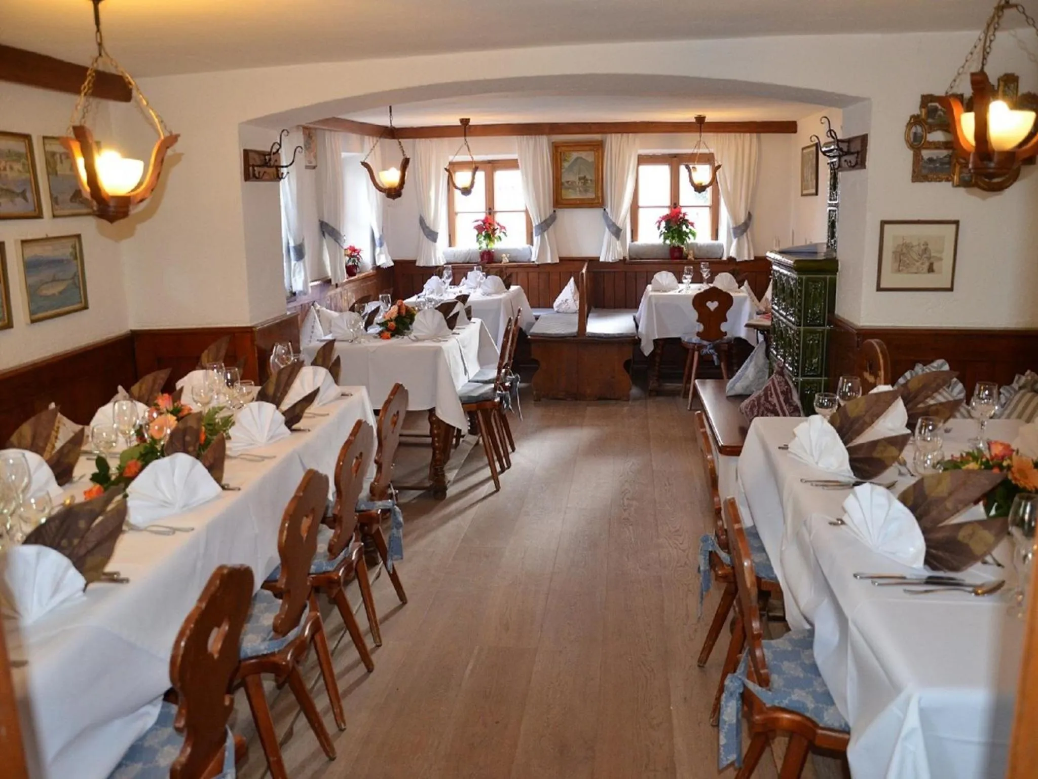 Restaurant/places to eat in Hotel am See