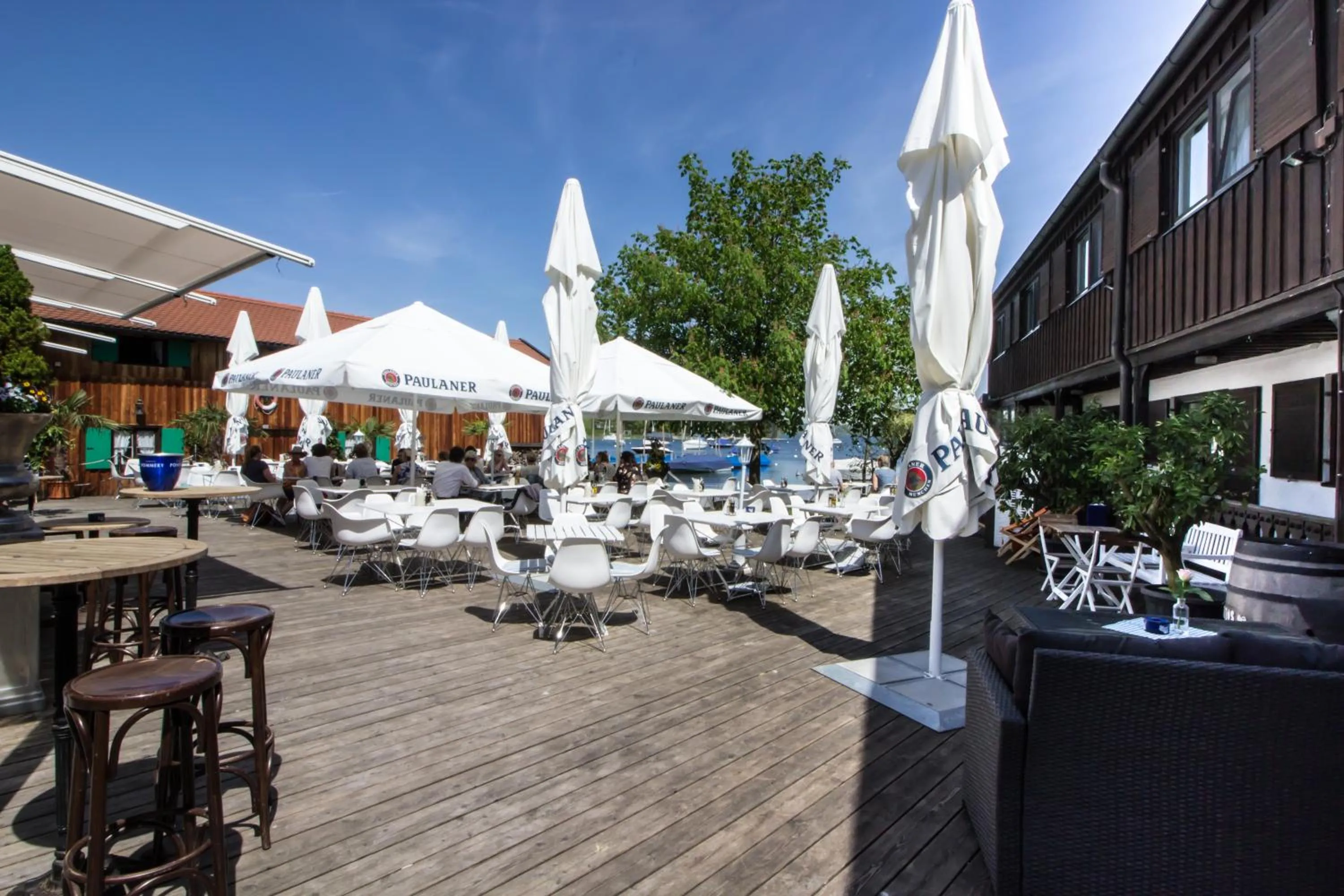 Restaurant/places to eat in Hotel am See