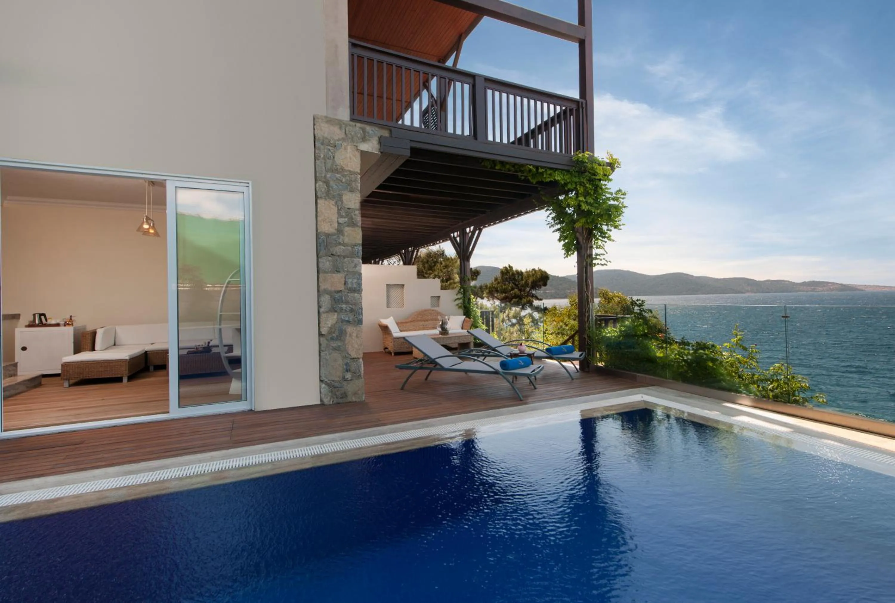 Swimming pool in Sarpedor Boutique Hotel