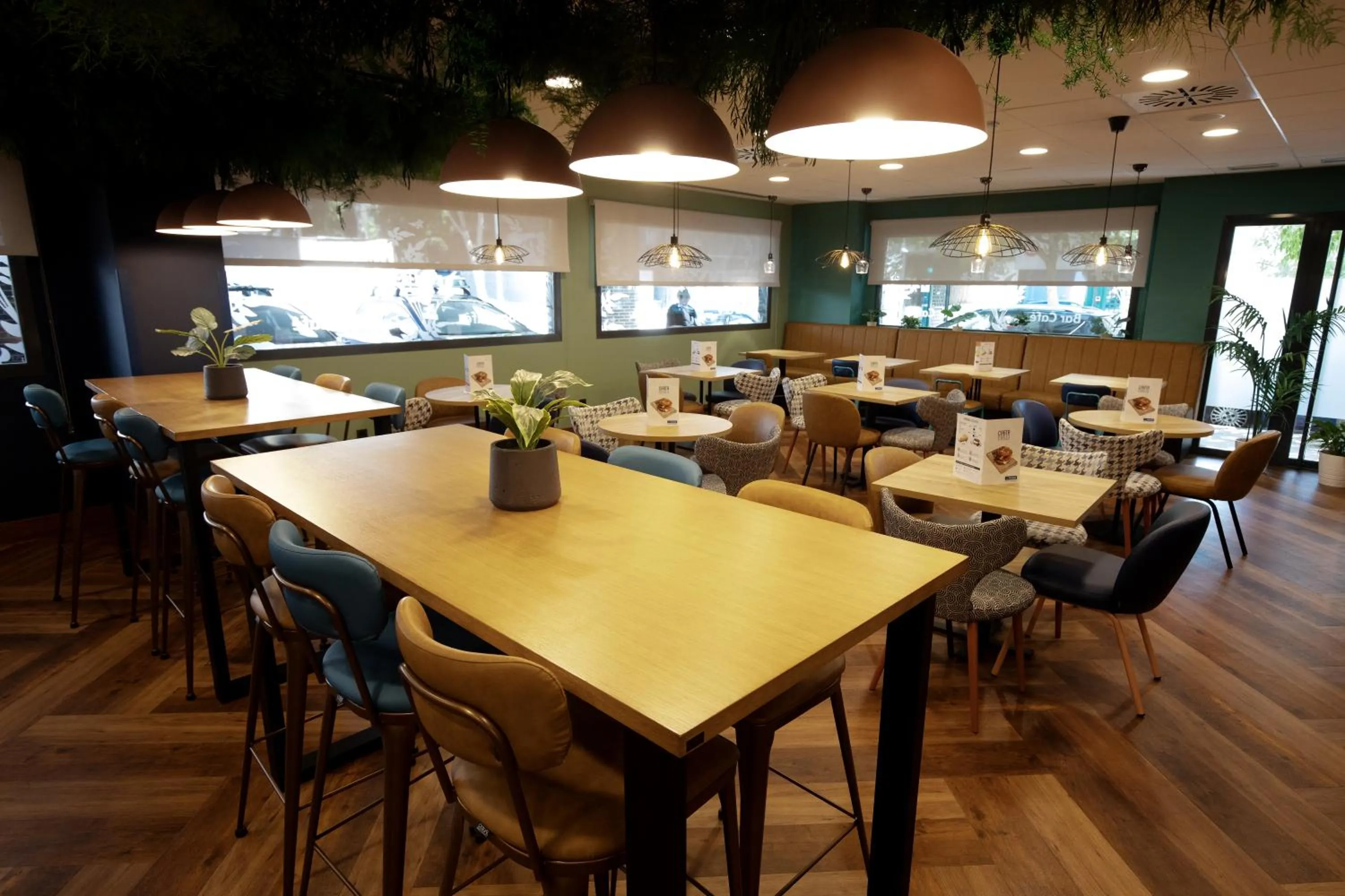 Restaurant/places to eat in Travelodge Madrid Metropolitano