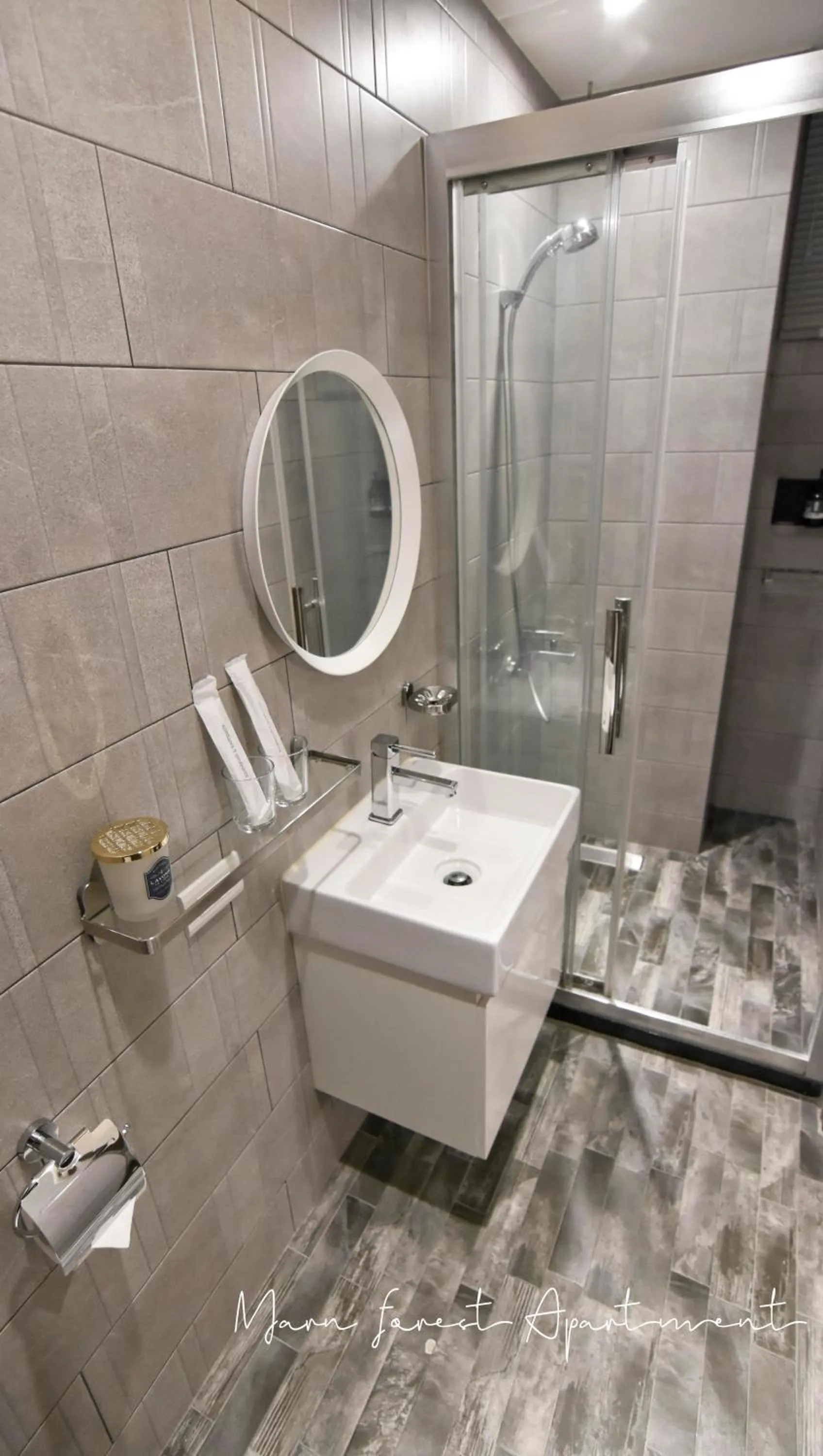 Morn forest apartment