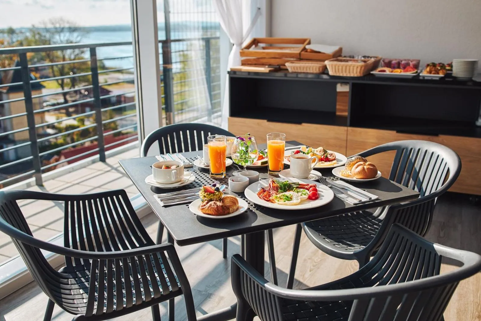 Lake view in Molo Park Mielno