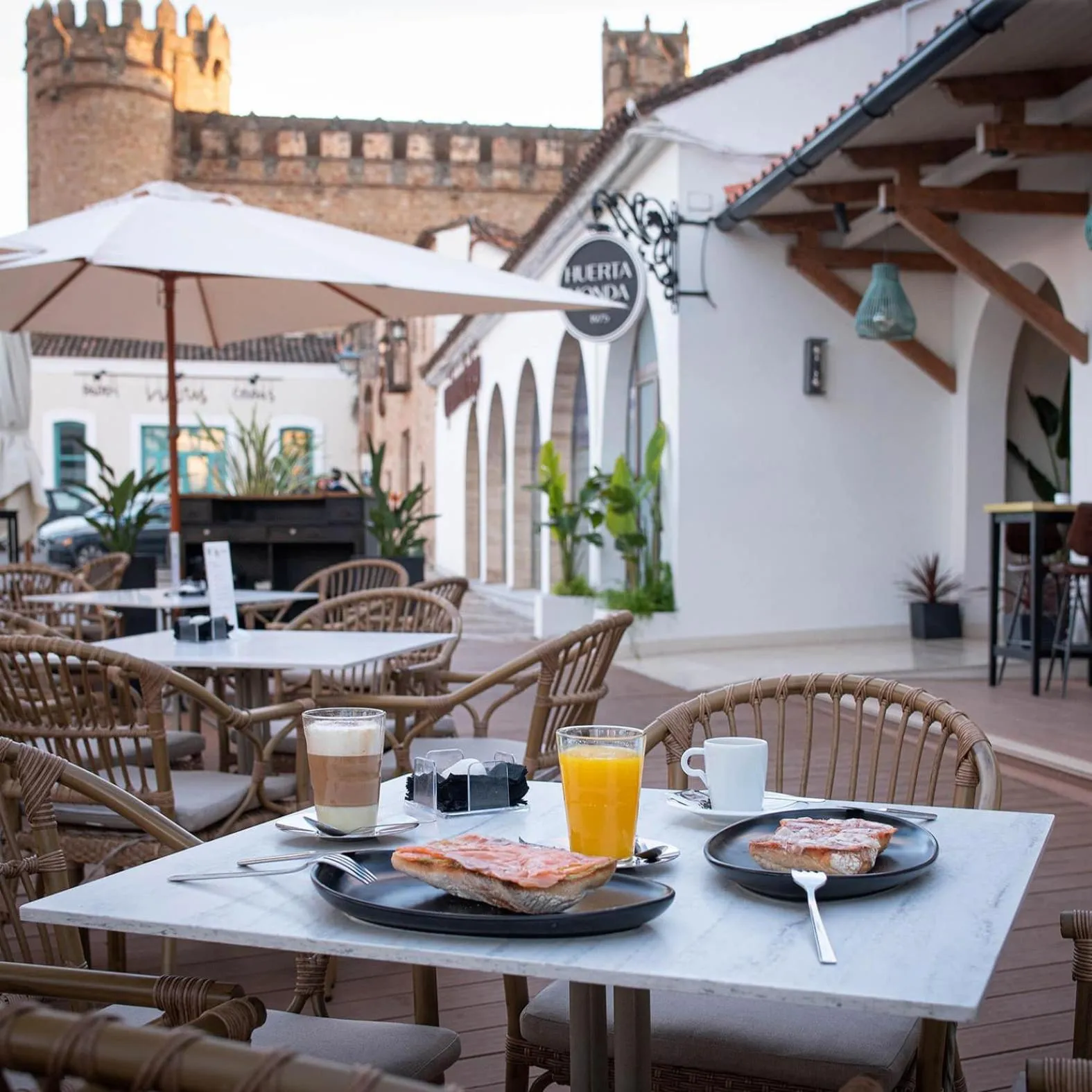 Restaurant/places to eat in Hotel Boutique Conde de la Corte